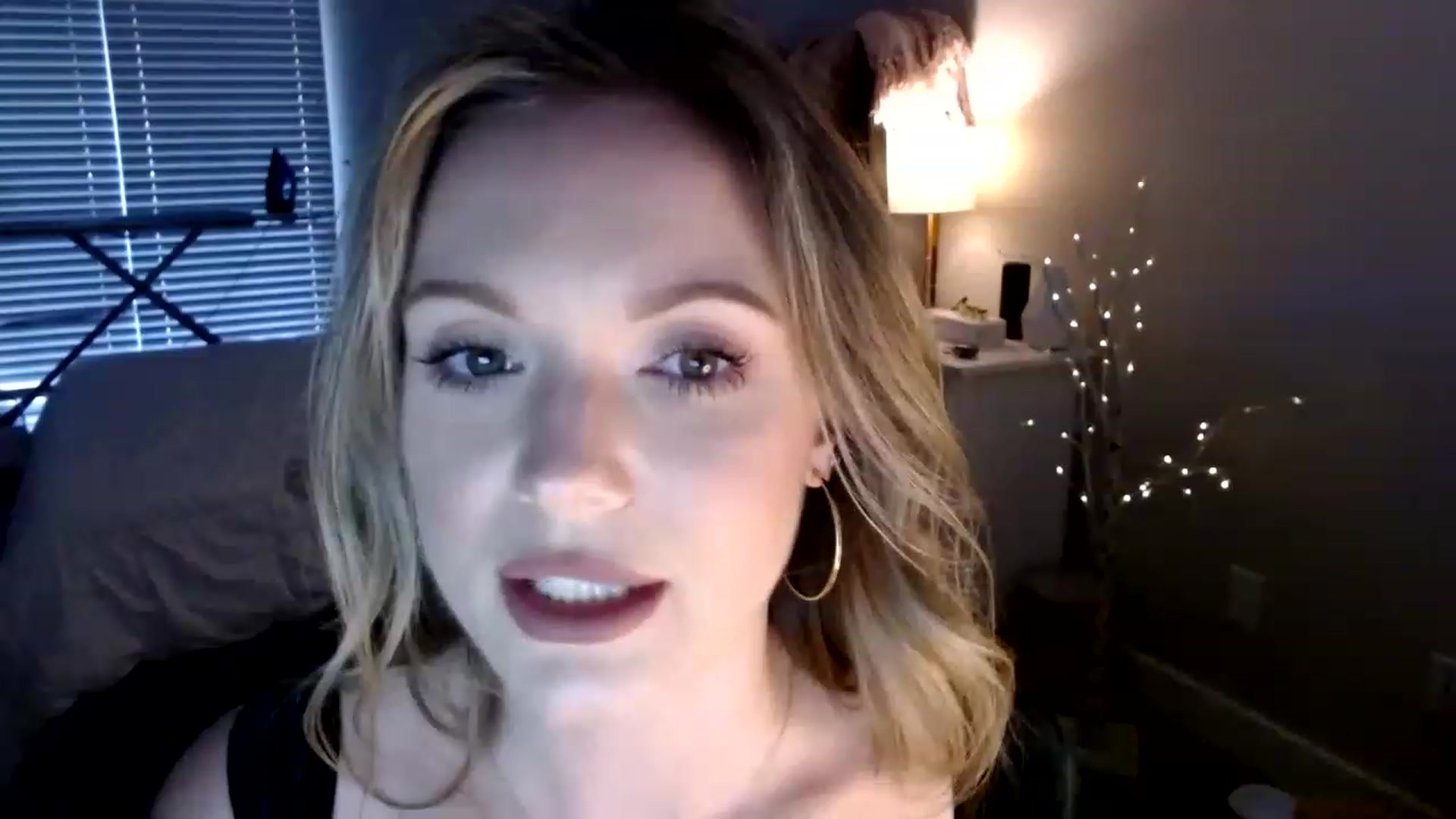 Gallery image thumbnail from MissTinsleyyx's myfreecams stream on, 05/01/2023, 02:49 image 12 of 20