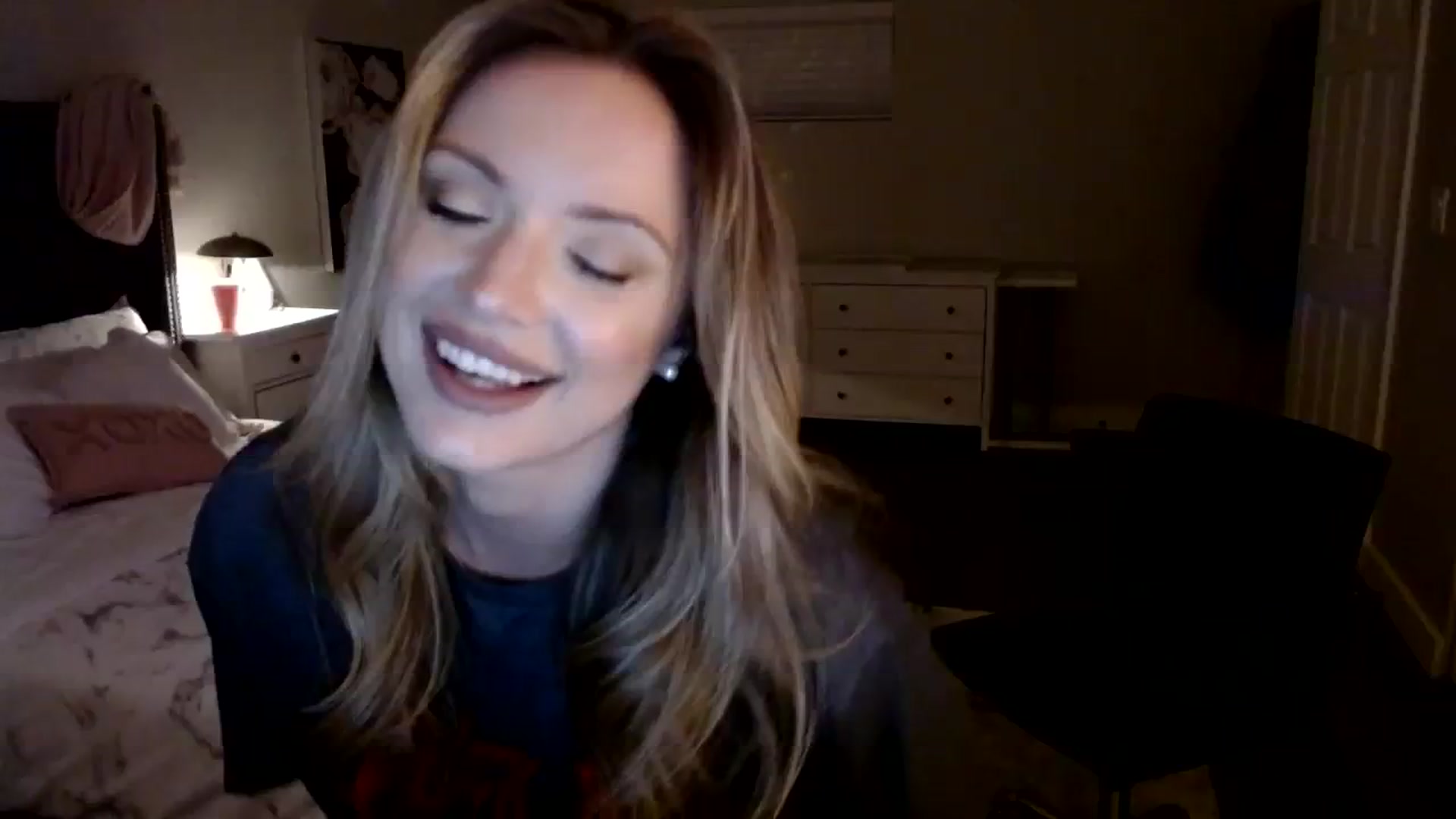 Gallery image thumbnail from MissTinsleyyx's myfreecams stream on, 07/23/2023, 06:38 image 14 of 20