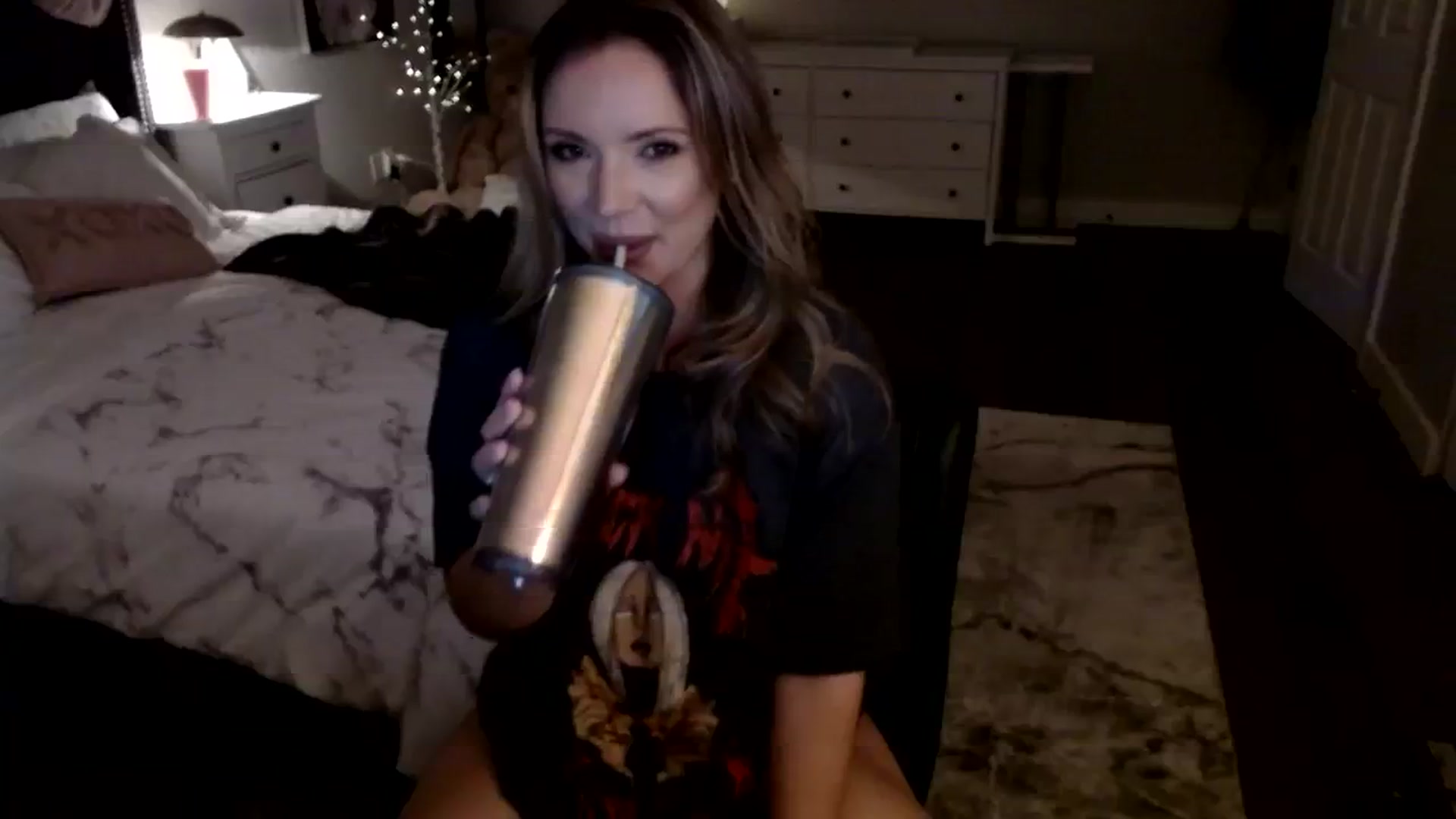 Gallery image thumbnail from MissTinsleyyx's myfreecams stream on, 07/23/2023, 06:38 image 8 of 20