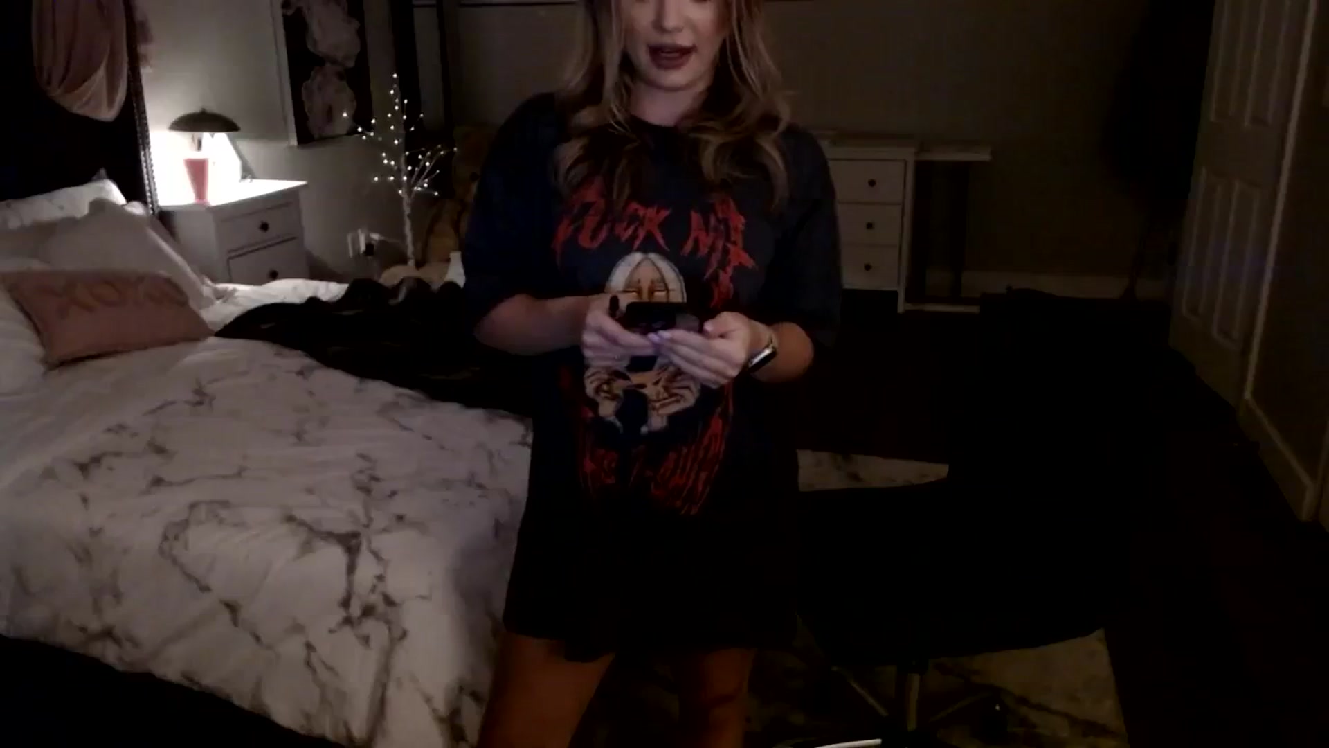 Gallery image thumbnail from MissTinsleyyx's myfreecams stream on, 07/23/2023, 06:38 image 11 of 20
