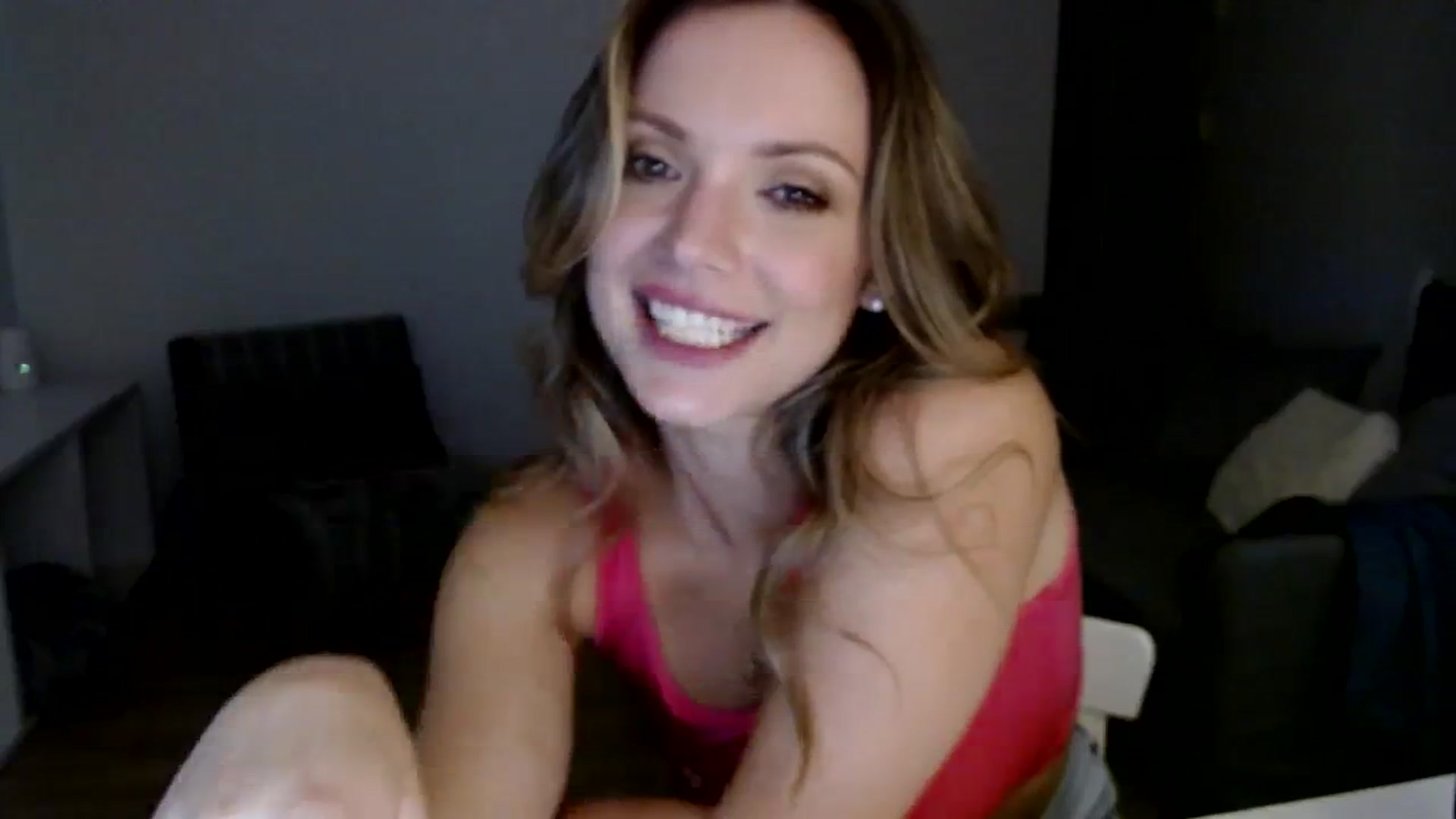Gallery image thumbnail from MissTinsleyyx's myfreecams stream on, 08/26/2023, 09:01 image 20 of 20