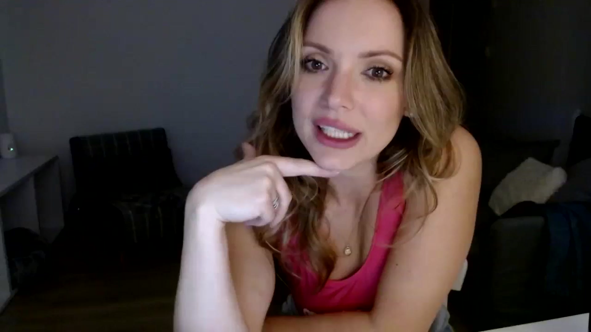 Gallery image thumbnail from MissTinsleyyx's myfreecams stream on, 08/26/2023, 09:01 image 18 of 20