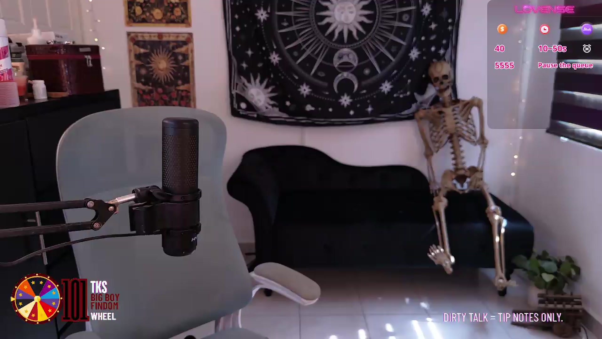 Gallery image thumbnail from MissVelvett's myfreecams stream on, 08/09/2026, 22:03 image 17 of 20