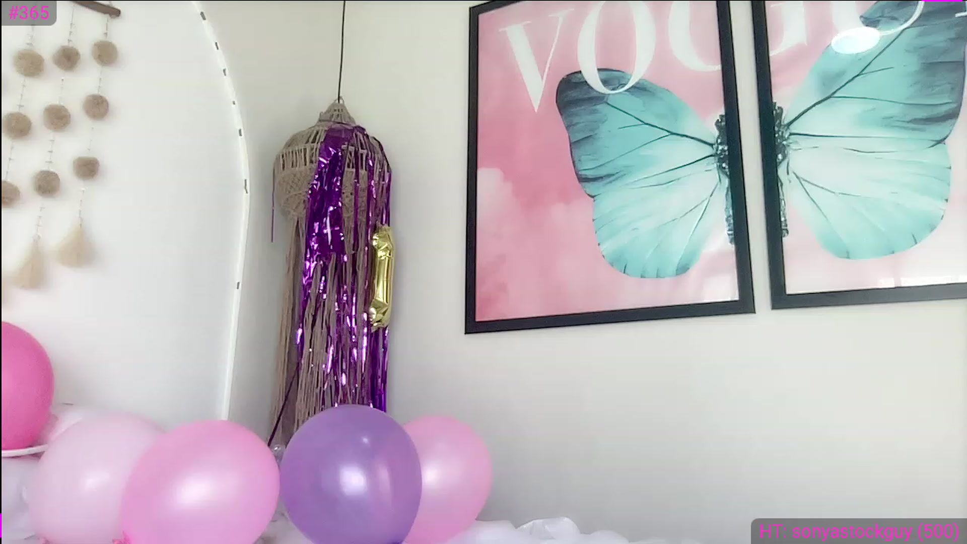 Gallery image thumbnail from MissVictoria's myfreecams stream on, 03/05/2024, 03:53 image 2 of 20