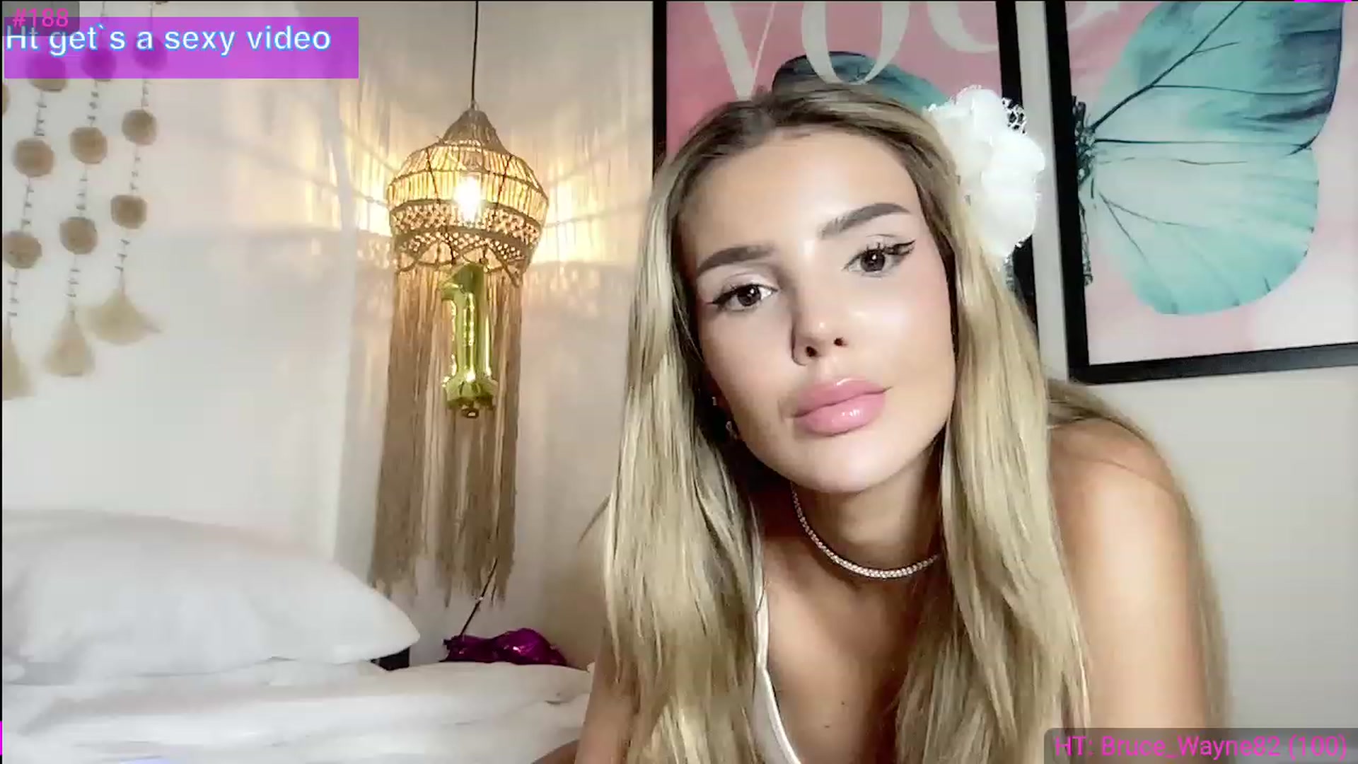 Gallery image thumbnail from MissVictoria's myfreecams stream on, 03/13/2024, 16:35 image 18 of 20