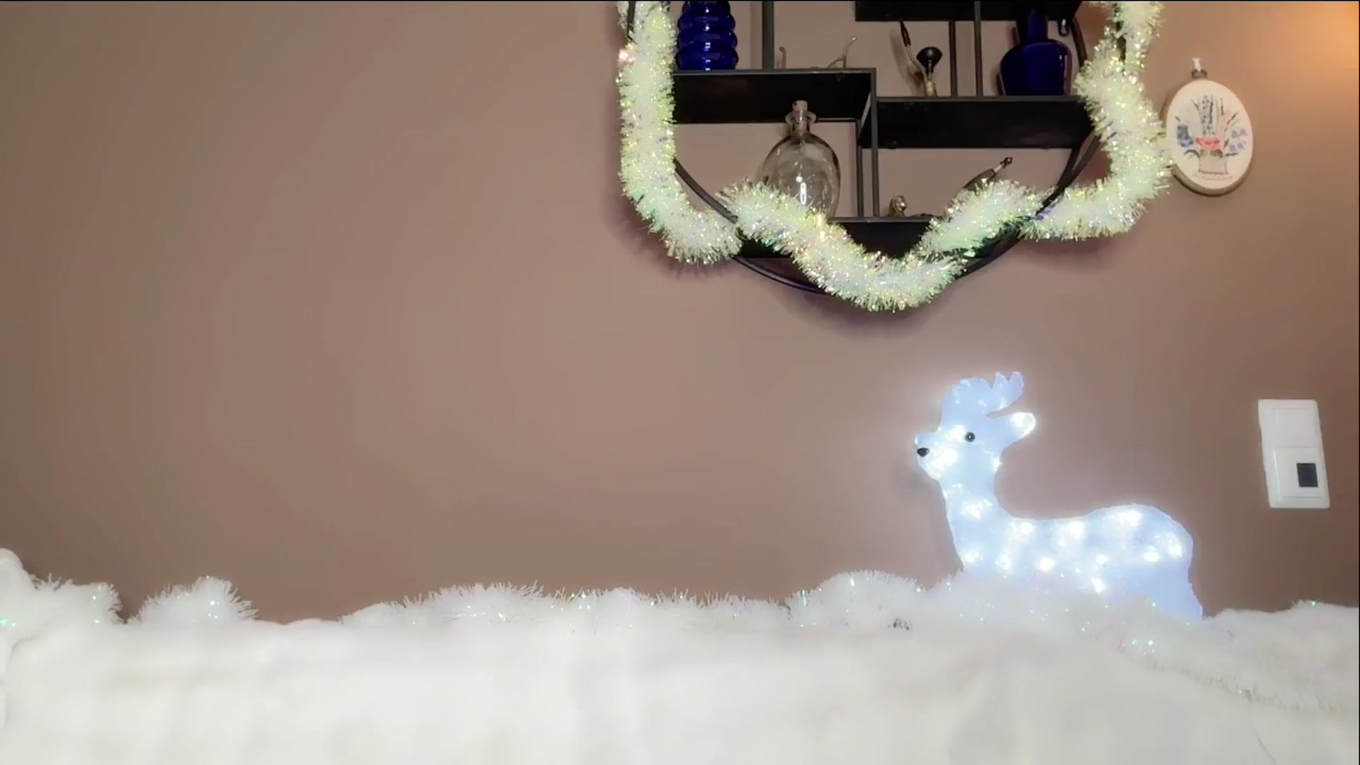 Gallery image thumbnail from MissVictoria's myfreecams stream on, 11/13/2024, 02:49 image 3 of 20