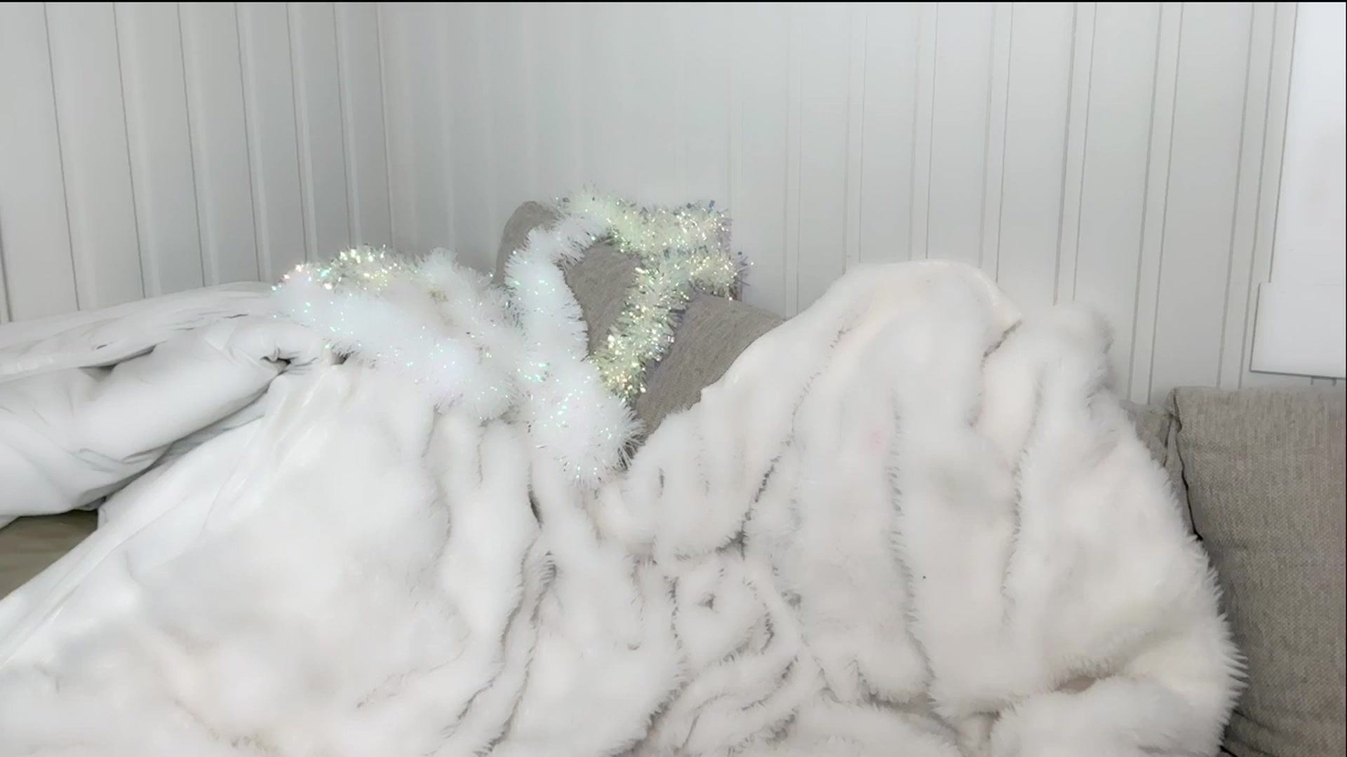 Gallery image thumbnail from MissVictoria's myfreecams stream on, 12/26/2024, 02:42 image 10 of 20
