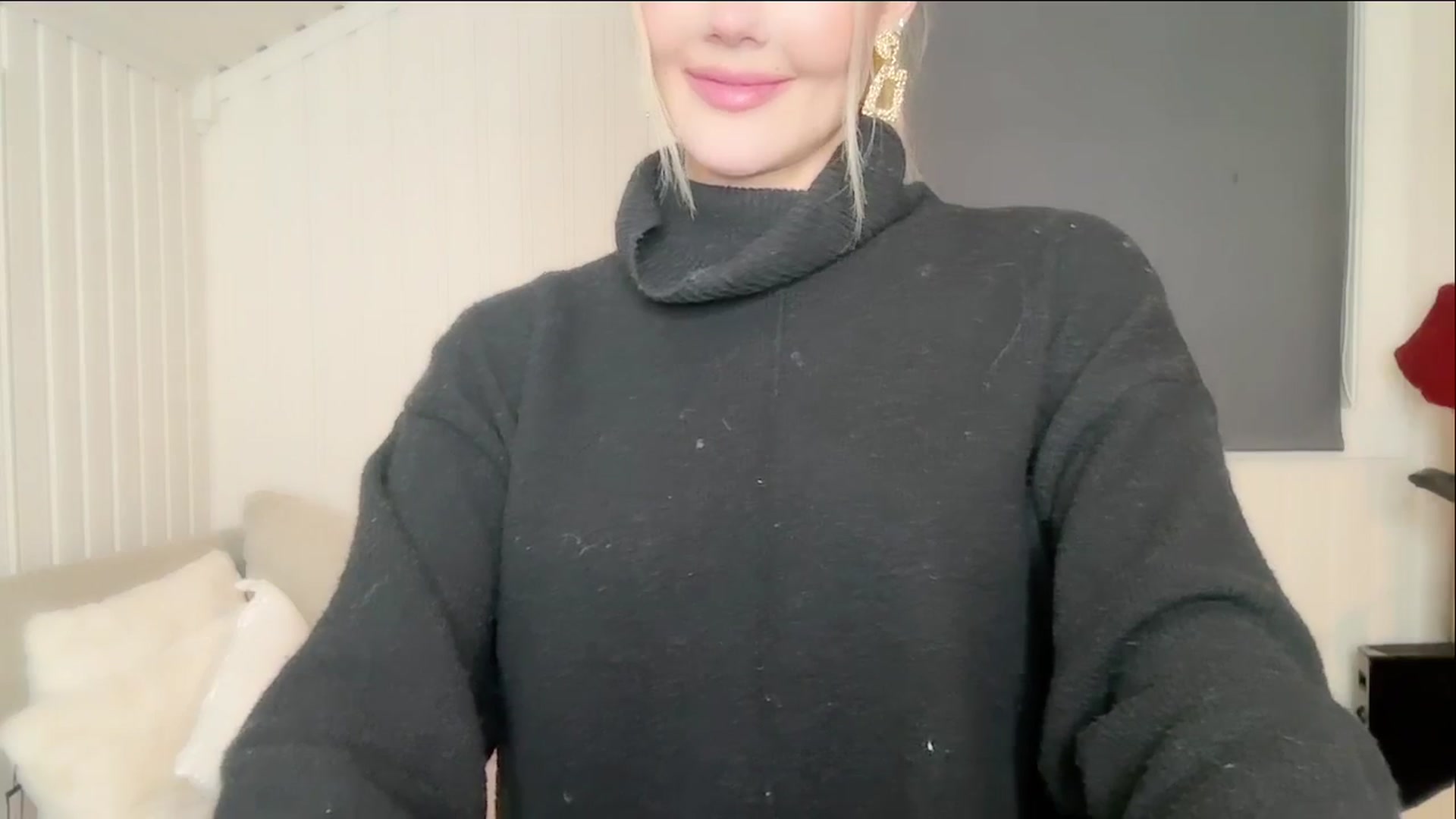 Gallery image thumbnail from MissVictoria's myfreecams stream on, 01/22/2025, 24:34 image 4 of 20