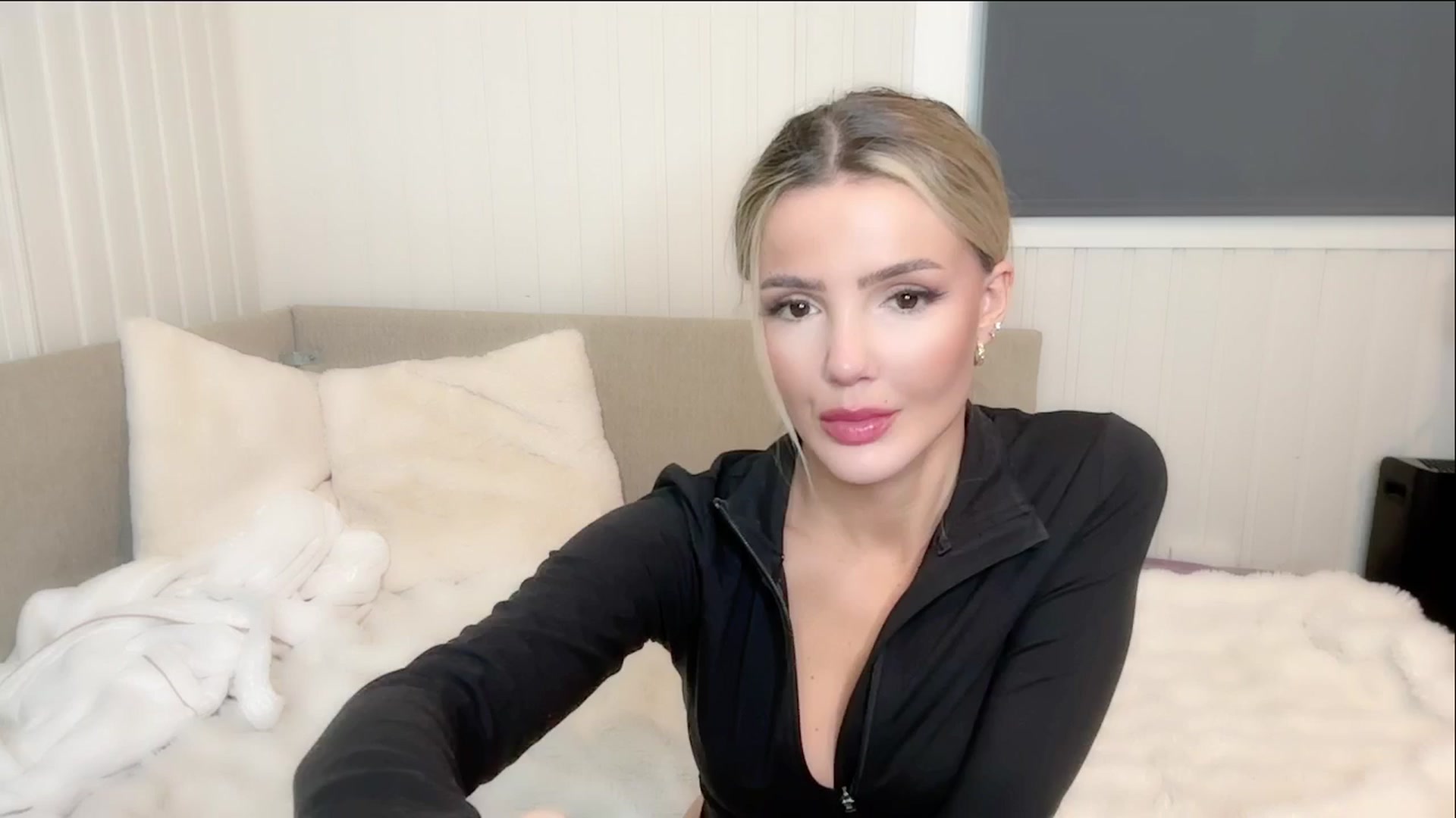 Gallery image thumbnail from MissVictoria's myfreecams stream on, 02/04/2025, 22:48 image 1 of 20