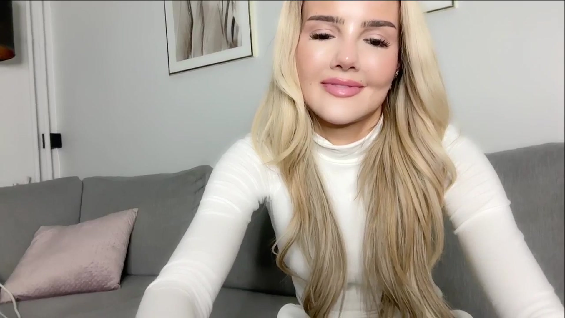 Gallery image thumbnail from MissVictoria's myfreecams stream on, 03/03/2025, 22:26 image 19 of 20