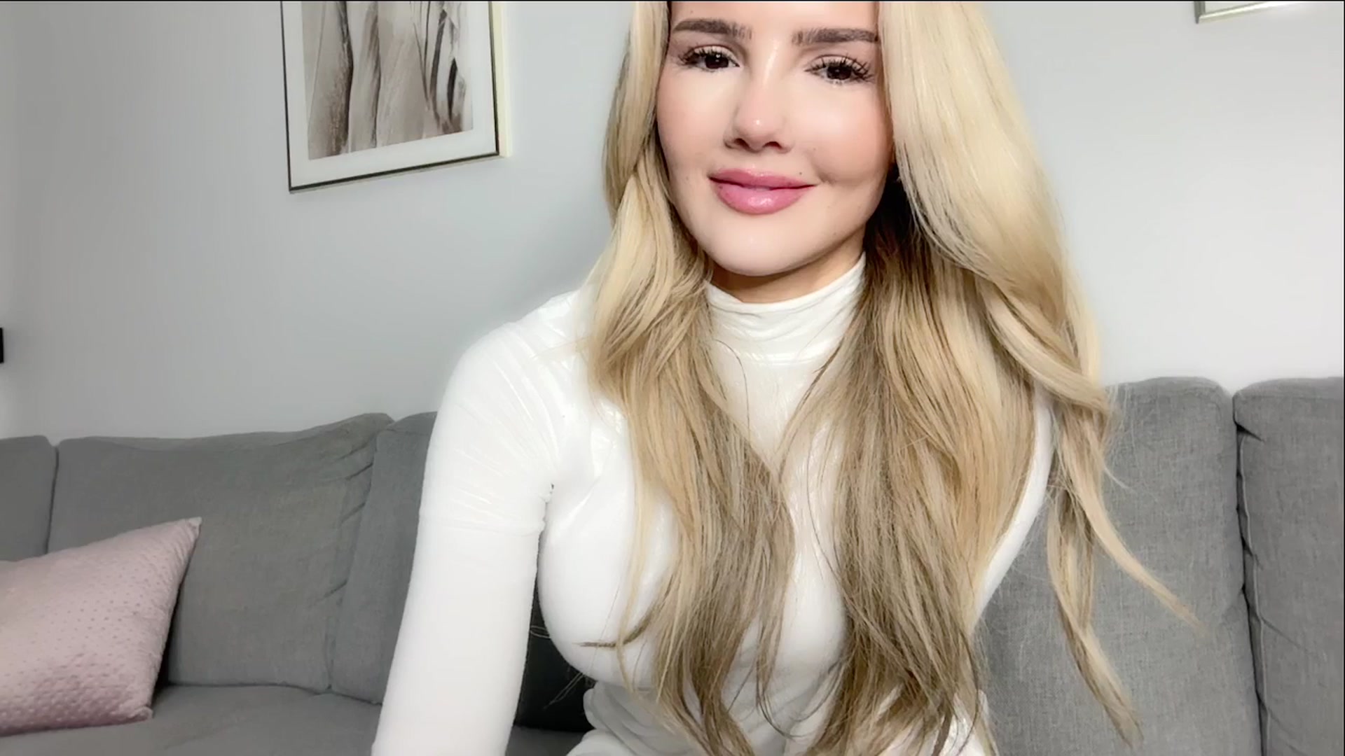 Gallery image thumbnail from MissVictoria's myfreecams stream on, 03/03/2025, 22:26 image 4 of 20