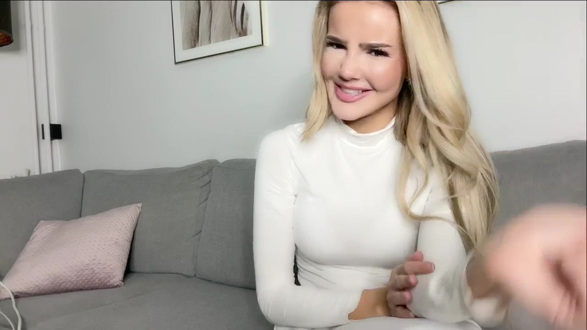 Gallery image thumbnail from MissVictoria's myfreecams stream on, 03/03/2025, 22:43 image 19 of 20