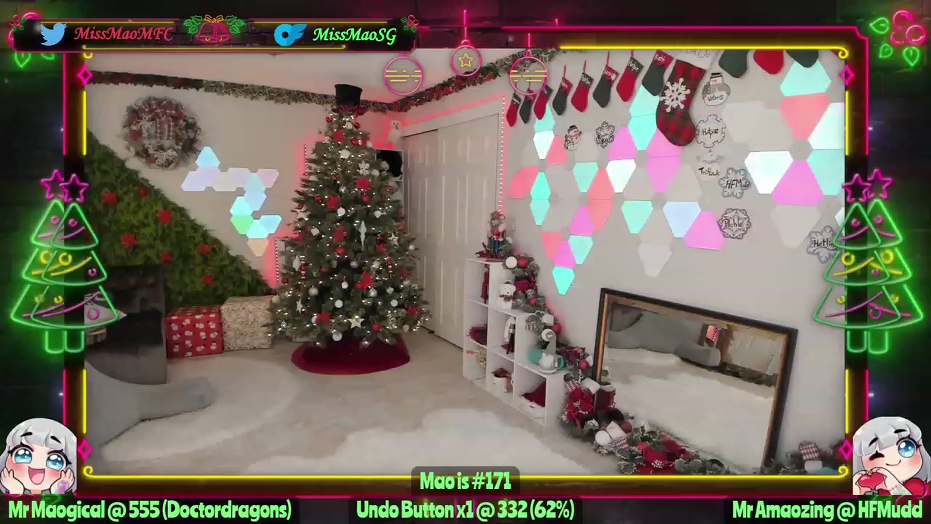 Gallery image thumbnail from MissXMaos's myfreecams stream on, 12/17/2022, 06:32 image 6 of 20