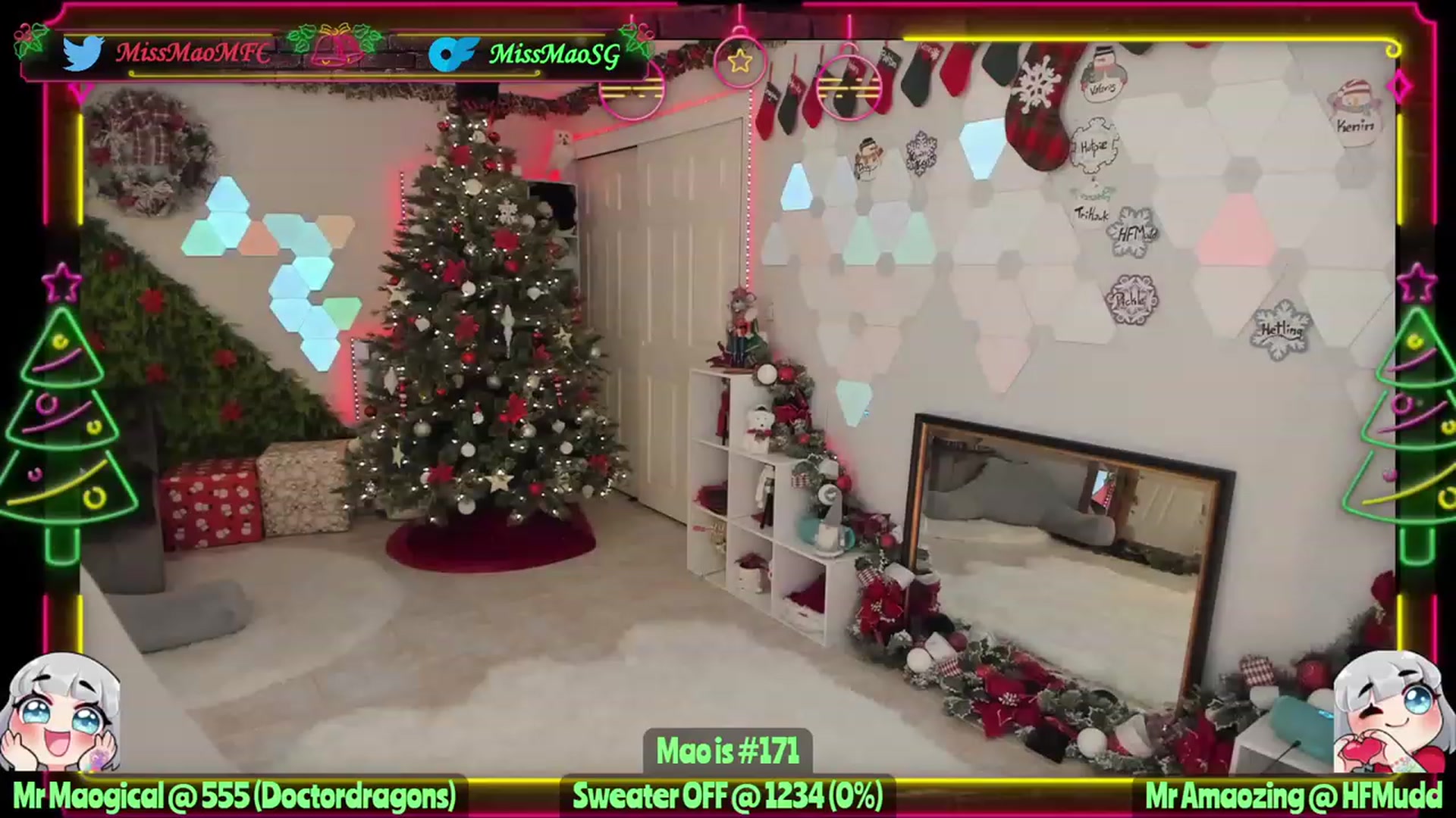 Gallery image thumbnail from MissXMaos's myfreecams stream on, 12/17/2022, 06:32 image 7 of 20