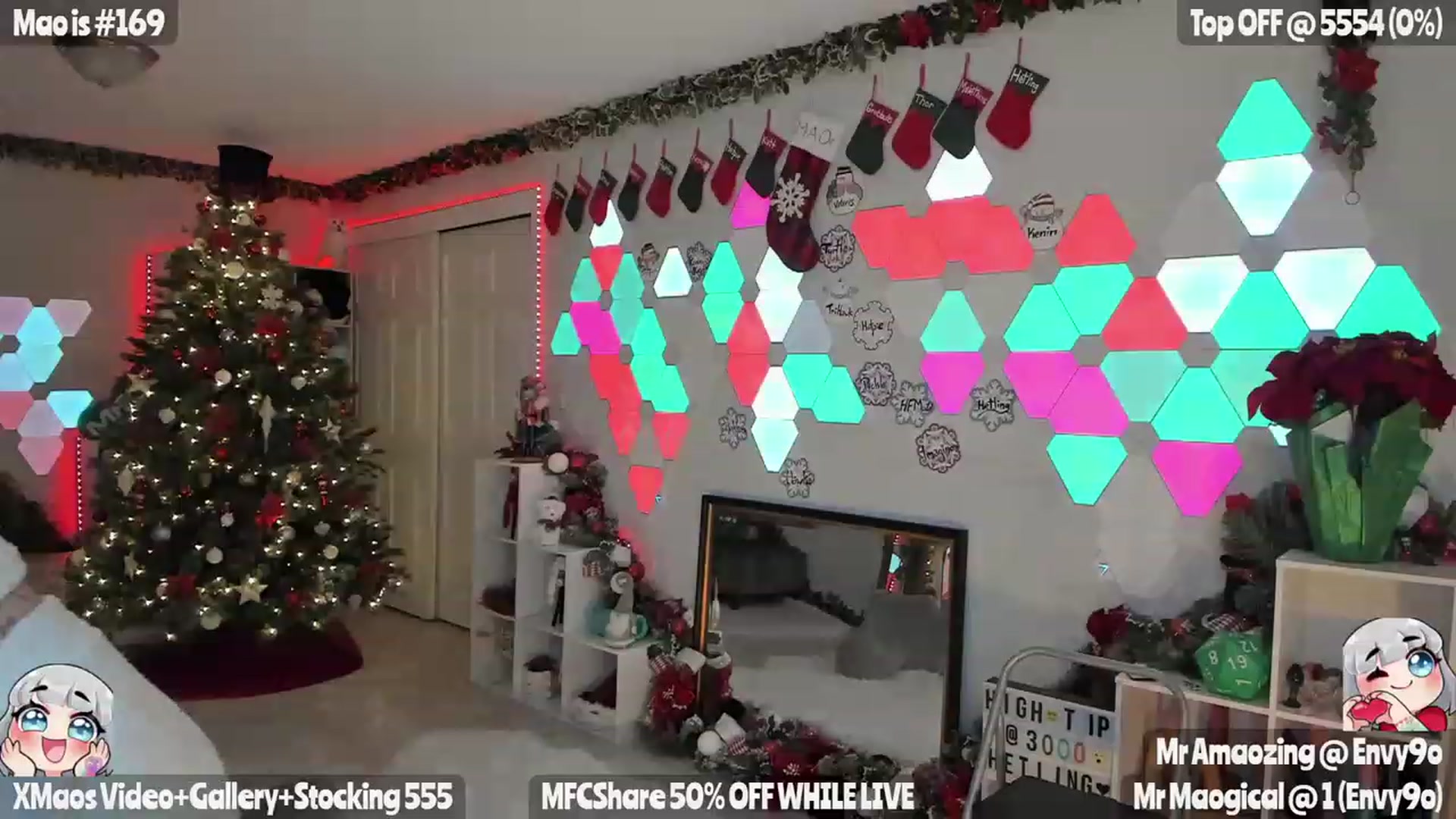 Gallery image thumbnail from MissXMaos's myfreecams stream on, 12/20/2022, 04:48 image 3 of 20