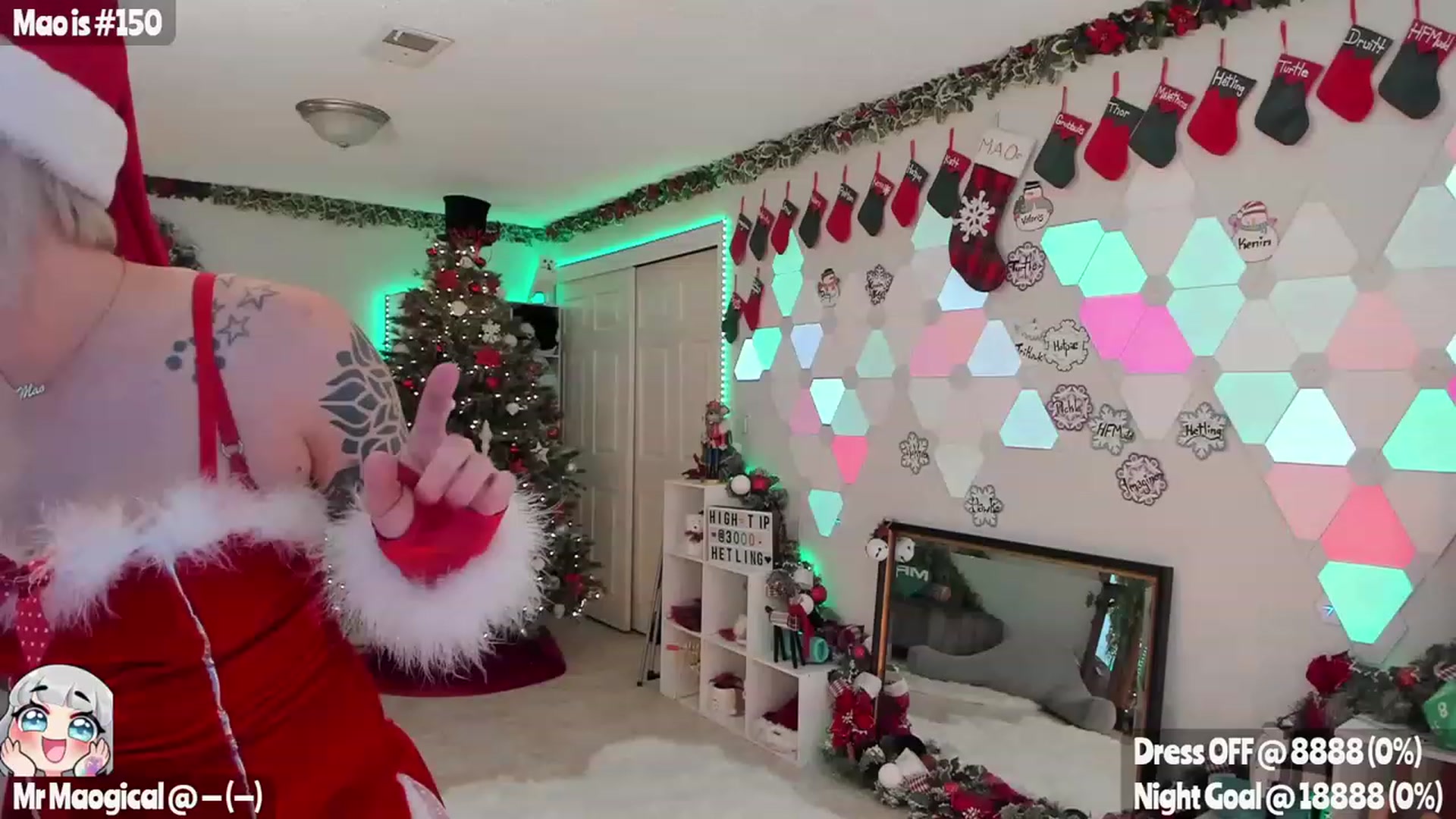 Gallery image thumbnail from MissXMaos's myfreecams stream on, 12/21/2022, 07:12 image 1 of 20