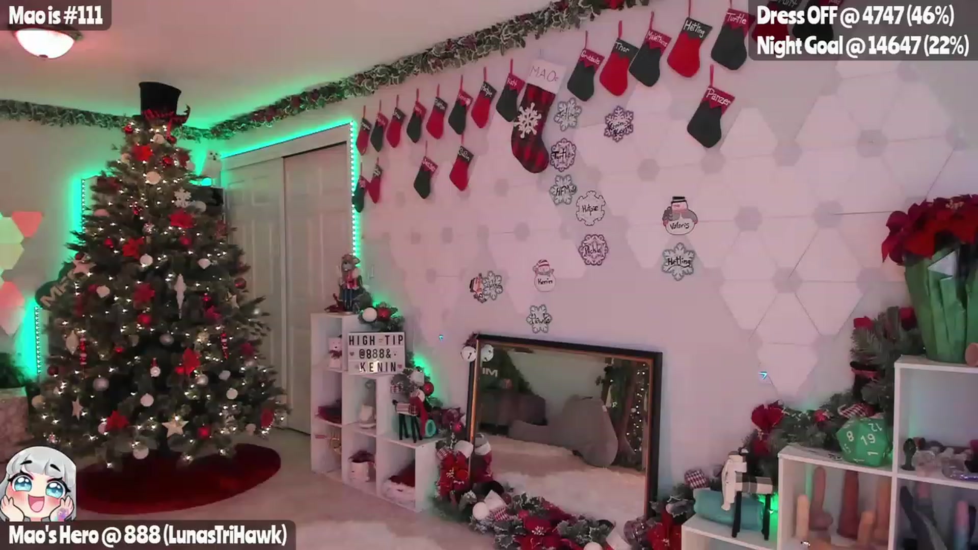 Gallery image thumbnail from MissXMaos's myfreecams stream on, 12/22/2022, 05:17 image 9 of 20