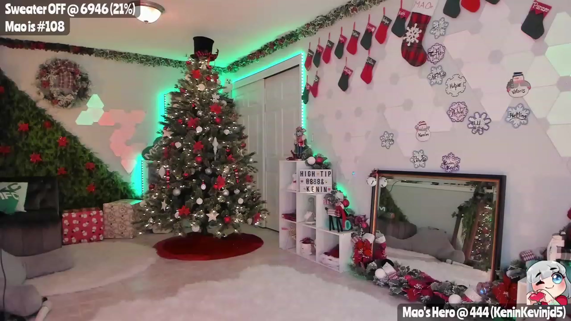 Gallery image thumbnail from MissXMaos's myfreecams stream on, 12/23/2022, 05:53 image 6 of 20