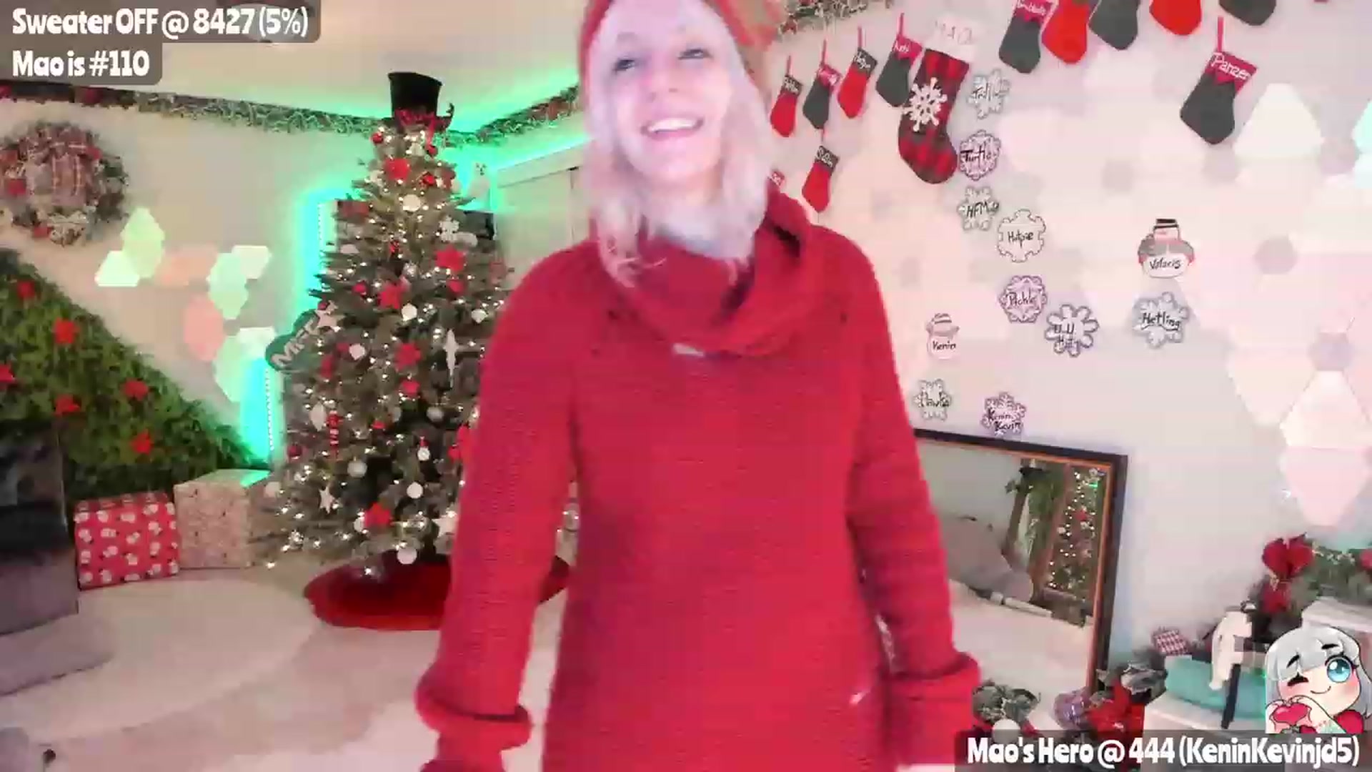 Gallery image thumbnail from MissXMaos's myfreecams stream on, 12/23/2022, 05:53 image 1 of 20