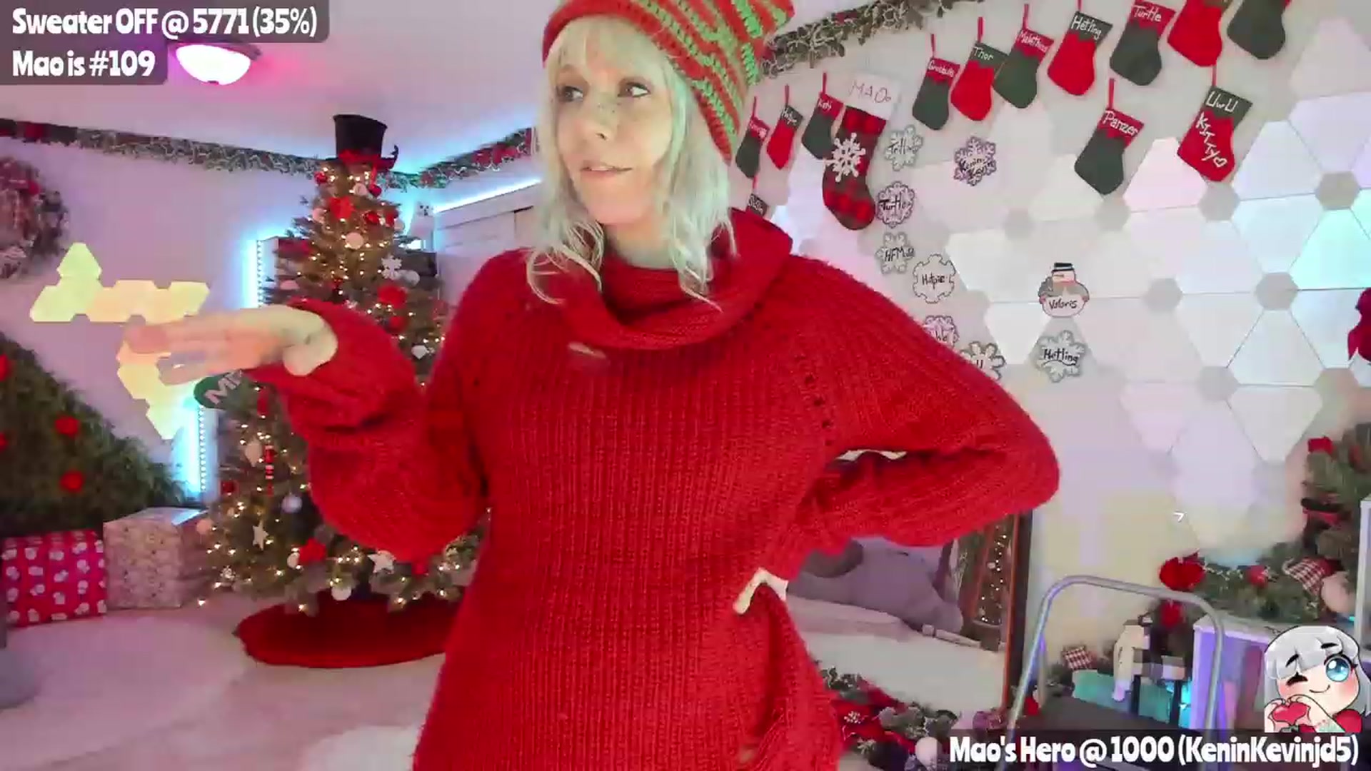 Gallery image thumbnail from MissXMaos's myfreecams stream on, 12/23/2022, 05:53 image 20 of 20