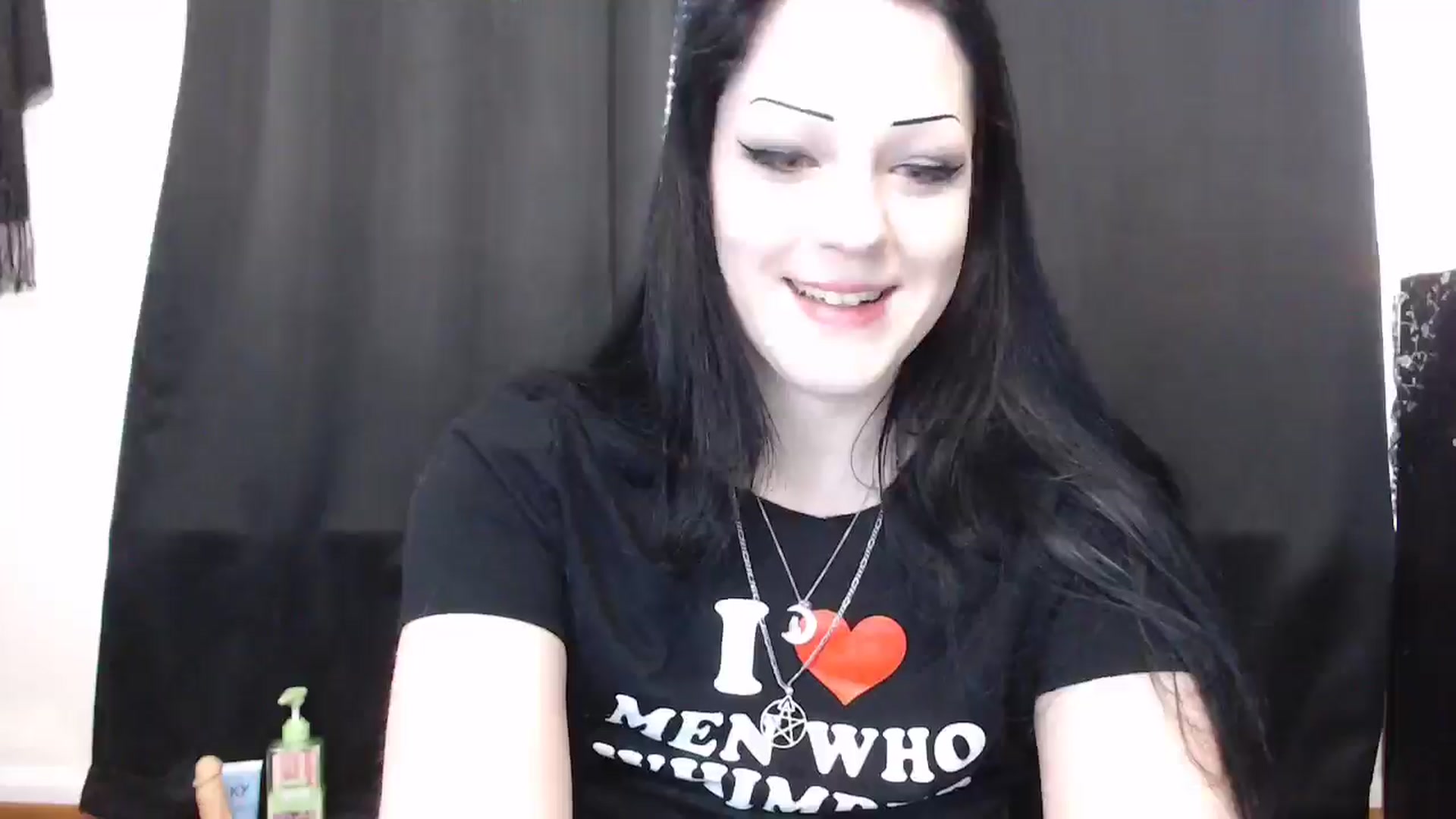 Gallery image thumbnail from MissXMorticia's myfreecams stream on, 02/25/2025, 15:21 image 15 of 20