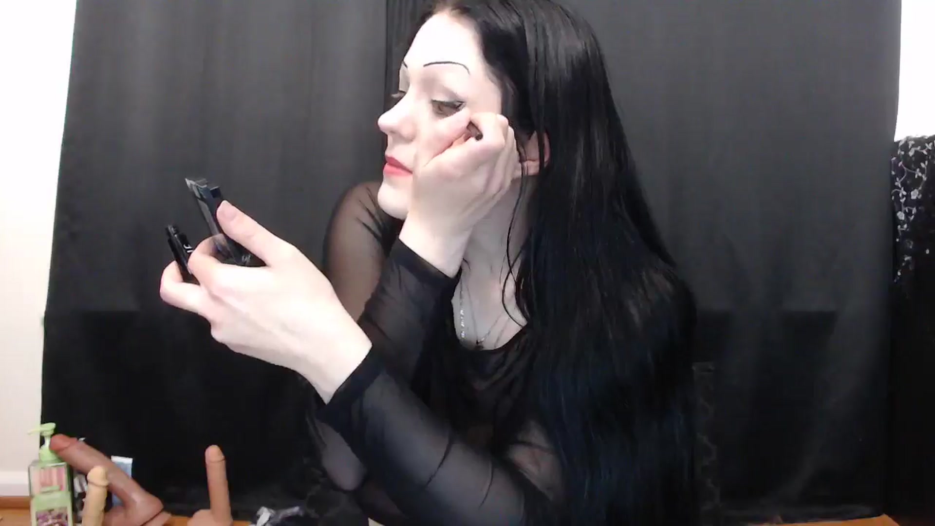 Gallery image thumbnail from MissXMorticia's myfreecams stream on, 03/13/2025, 15:47 image 7 of 20