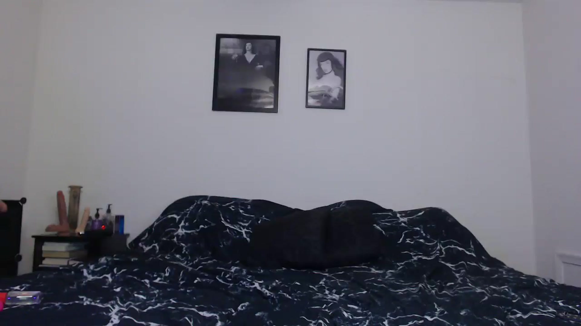 Gallery image thumbnail from MissXMorticia's myfreecams stream on, 06/02/2025, 18:55 image 11 of 20