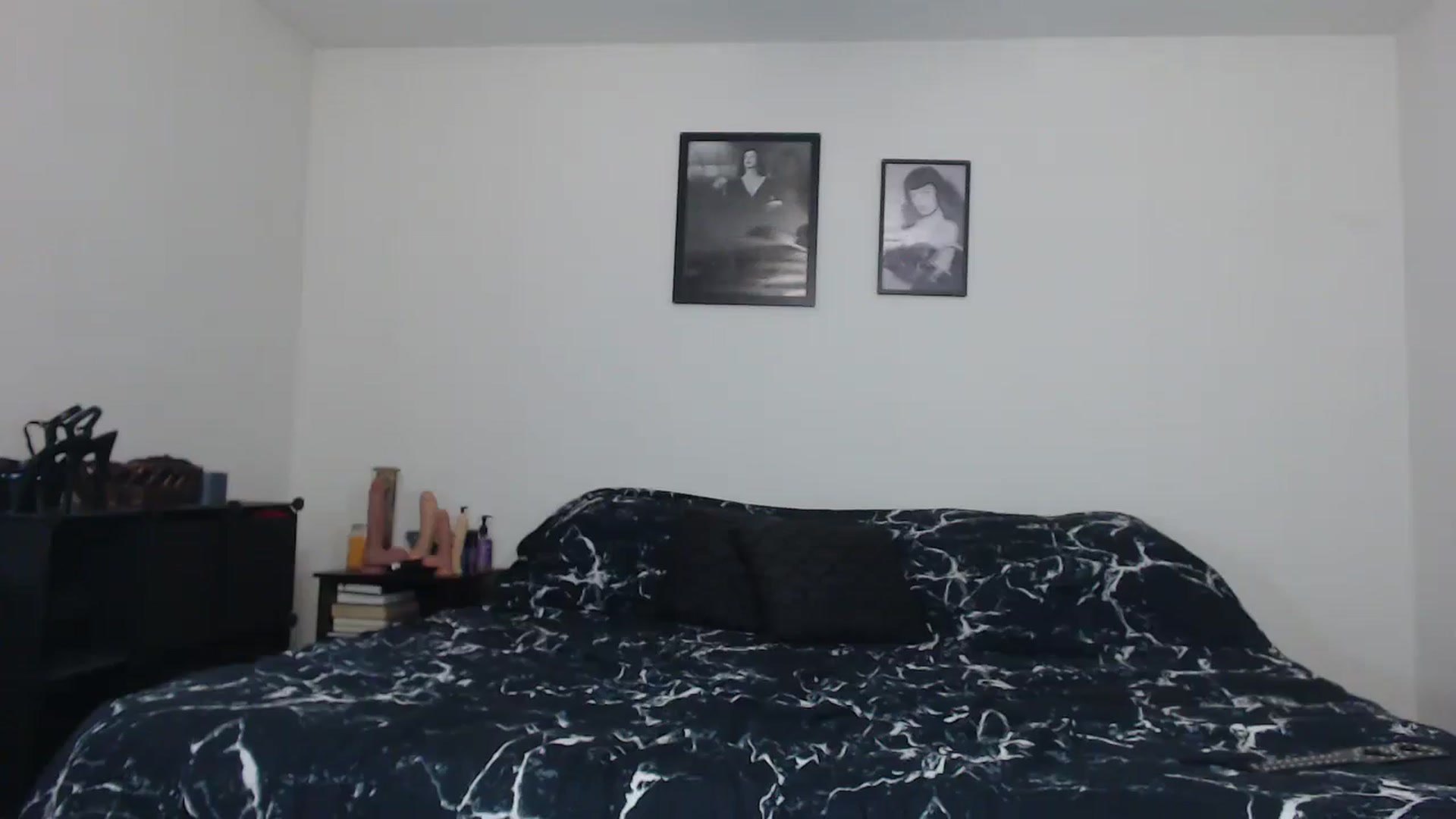 Gallery image thumbnail from MissXMorticia's myfreecams stream on, 06/13/2025, 16:00 image 7 of 20