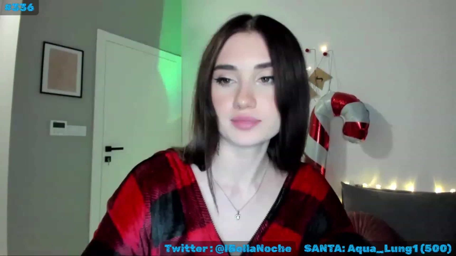 Gallery image thumbnail from MissXmas's myfreecams stream on, 12/16/2022, 24:18 image 3 of 20