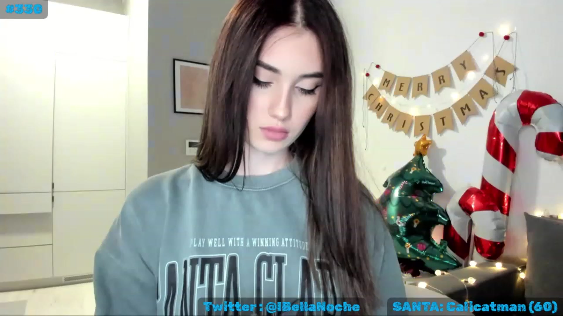 Gallery image thumbnail from MissXmas's myfreecams stream on, 12/16/2022, 20:34 image 8 of 20