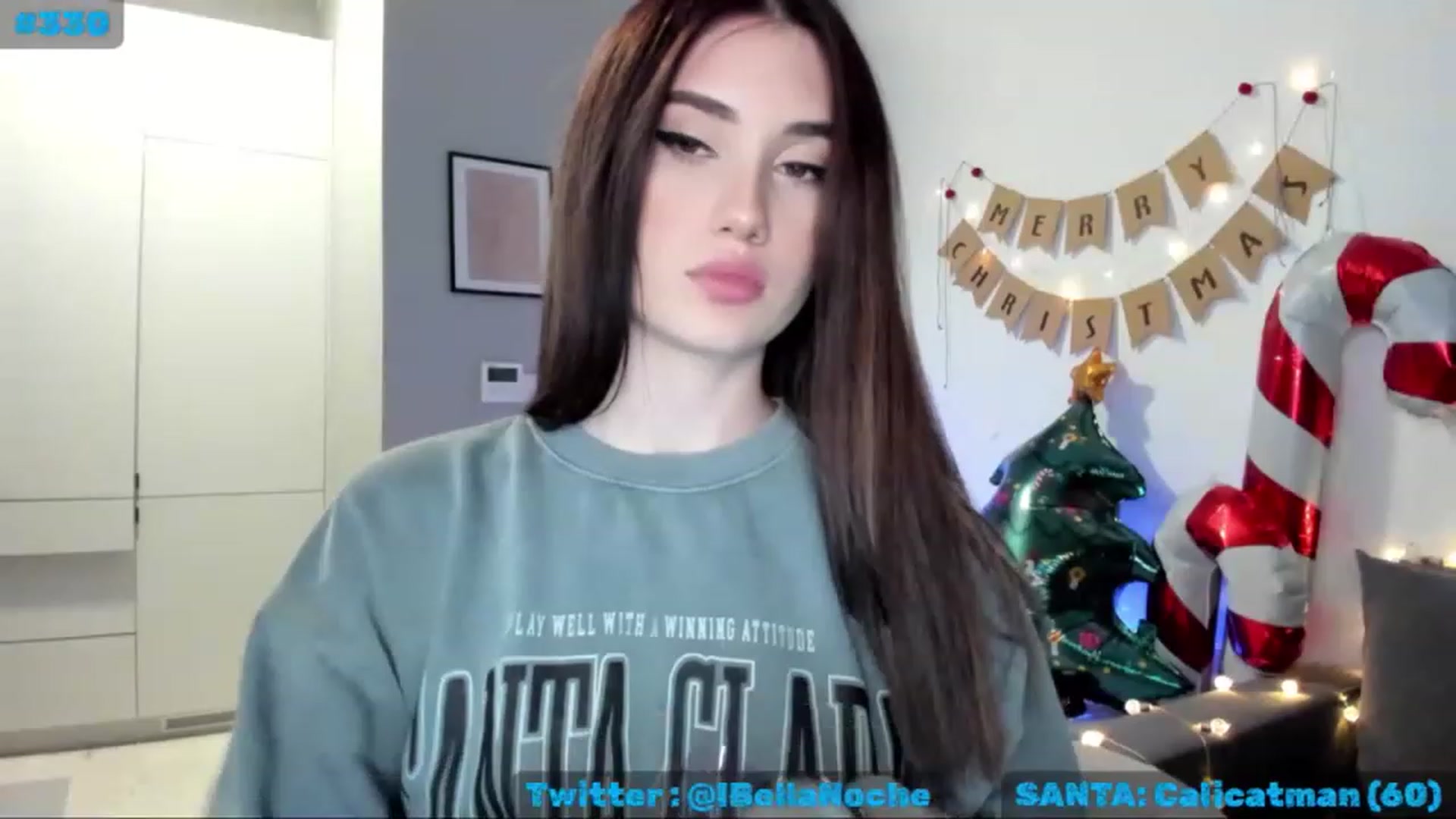 Gallery image thumbnail from MissXmas's myfreecams stream on, 12/16/2022, 20:34 image 7 of 20