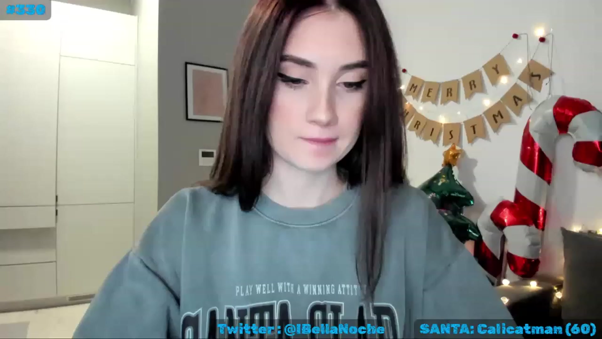 Gallery image thumbnail from MissXmas's myfreecams stream on, 12/16/2022, 20:34 image 17 of 20