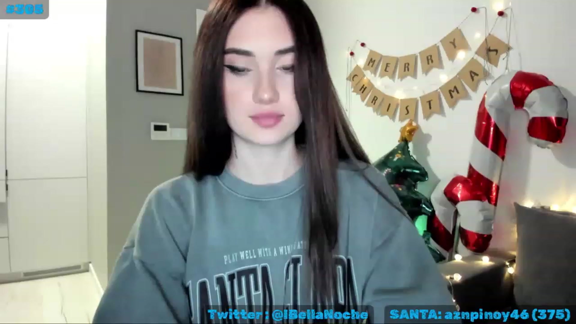 Gallery image thumbnail from MissXmas's myfreecams stream on, 12/16/2022, 22:49 image 3 of 20