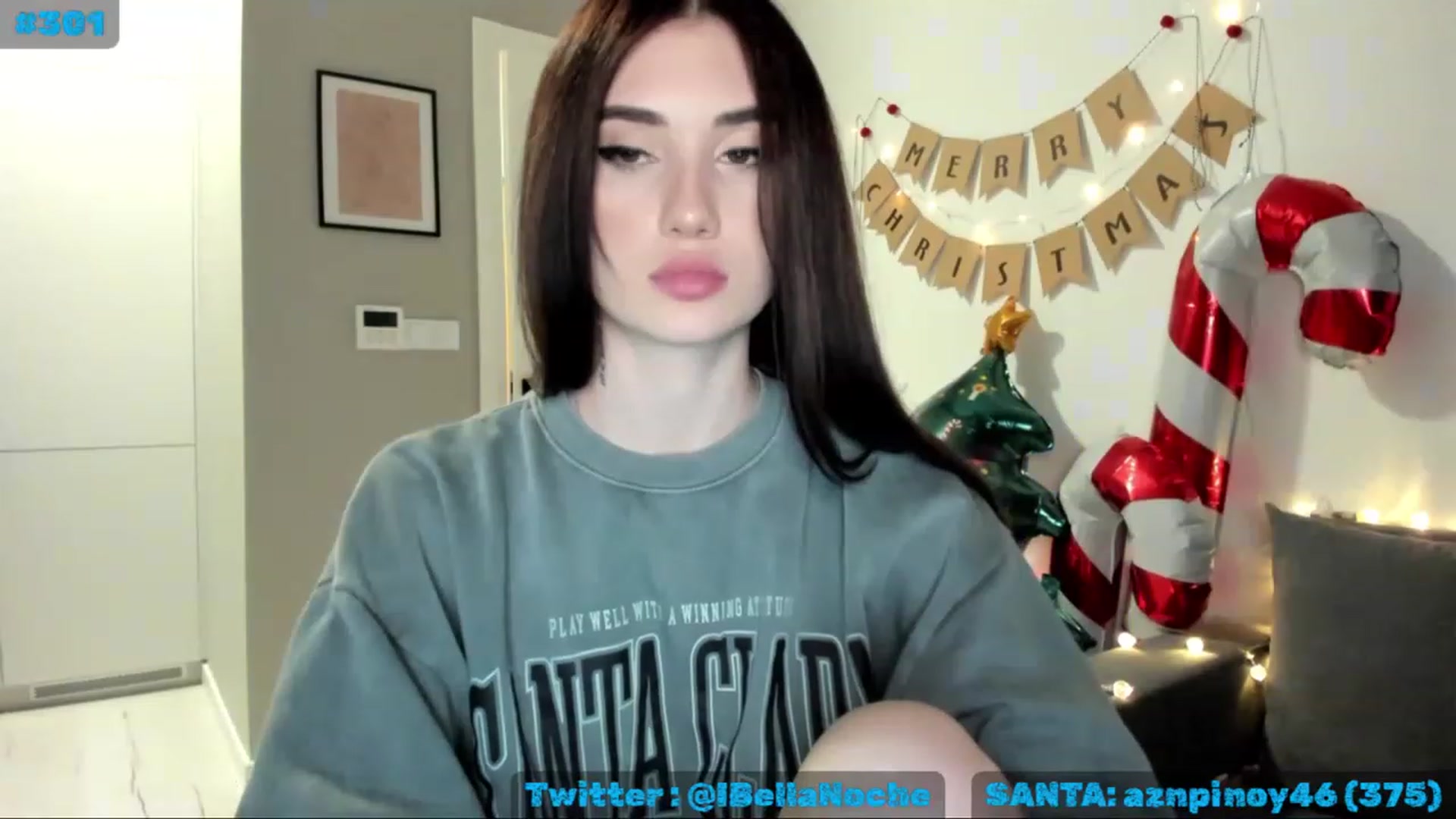 Gallery image thumbnail from MissXmas's myfreecams stream on, 12/16/2022, 22:49 image 19 of 20
