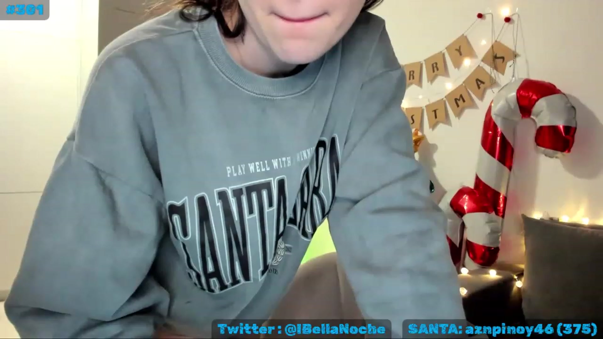 Gallery image thumbnail from MissXmas's myfreecams stream on, 12/16/2022, 22:49 image 15 of 20