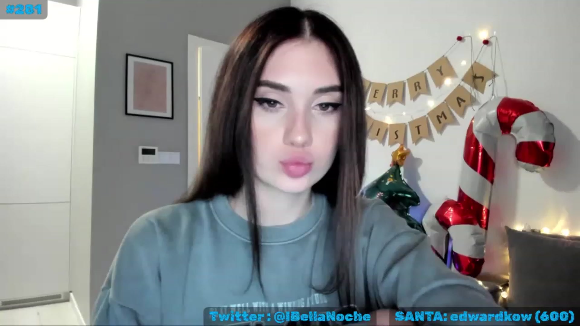 Gallery image thumbnail from MissXmas's myfreecams stream on, 12/17/2022, 24:16 image 17 of 20