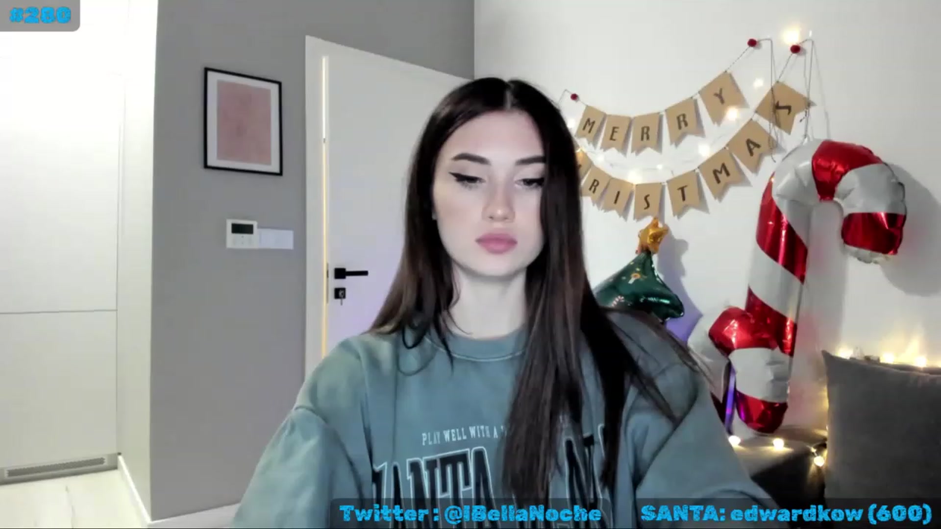 Gallery image thumbnail from MissXmas's myfreecams stream on, 12/17/2022, 24:16 image 3 of 20