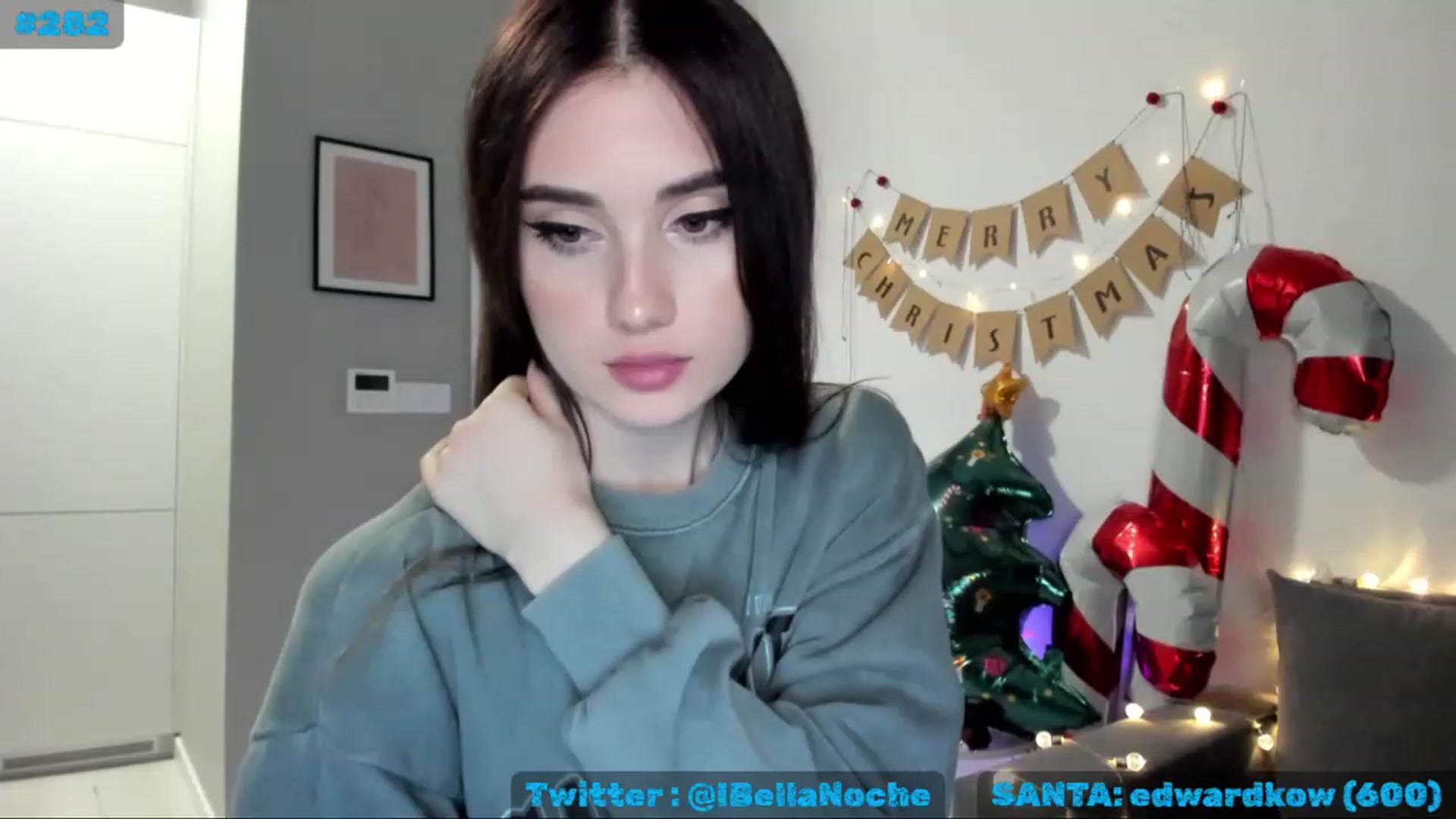 Gallery image thumbnail from MissXmas's myfreecams stream on, 12/17/2022, 01:14 image 2 of 20