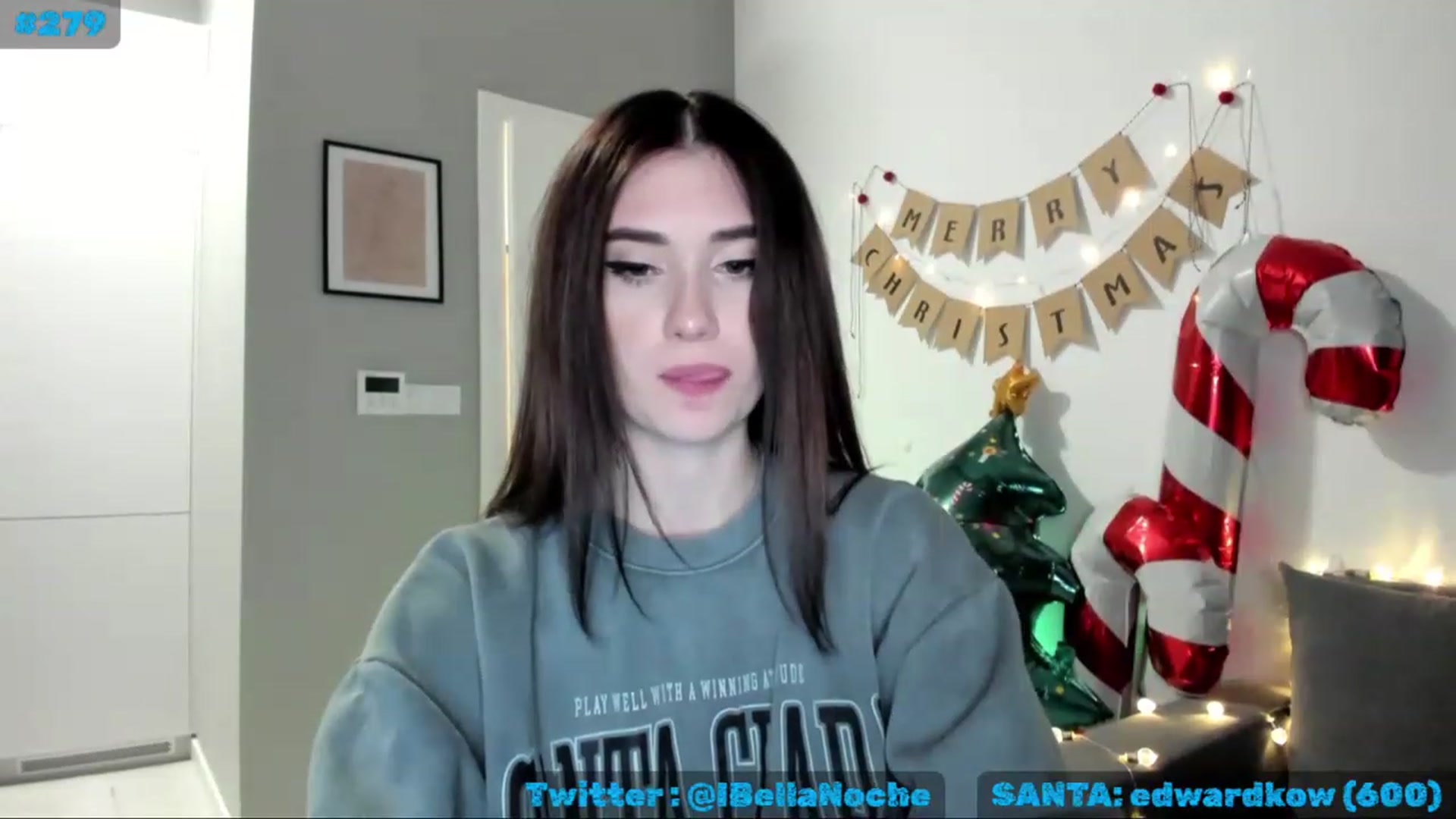 Gallery image thumbnail from MissXmas's myfreecams stream on, 12/17/2022, 01:14 image 12 of 20