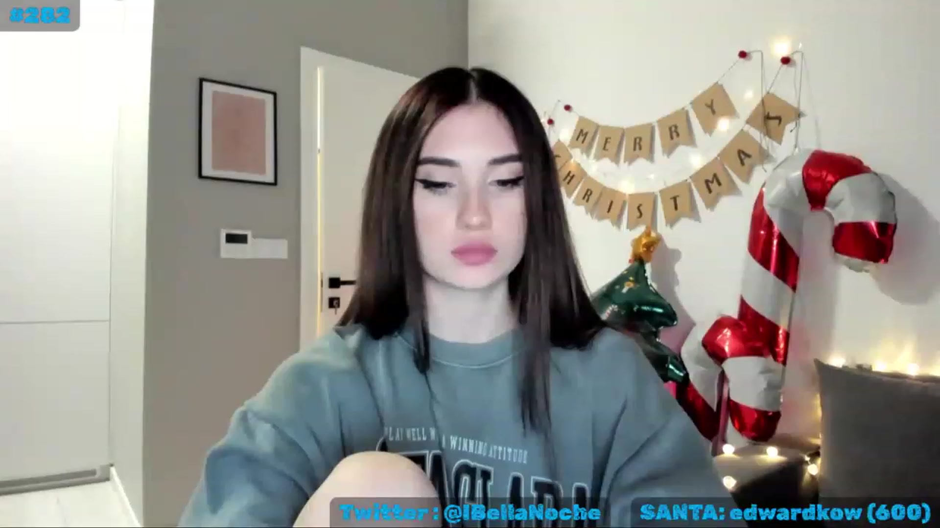 Gallery image thumbnail from MissXmas's myfreecams stream on, 12/17/2022, 01:14 image 4 of 20