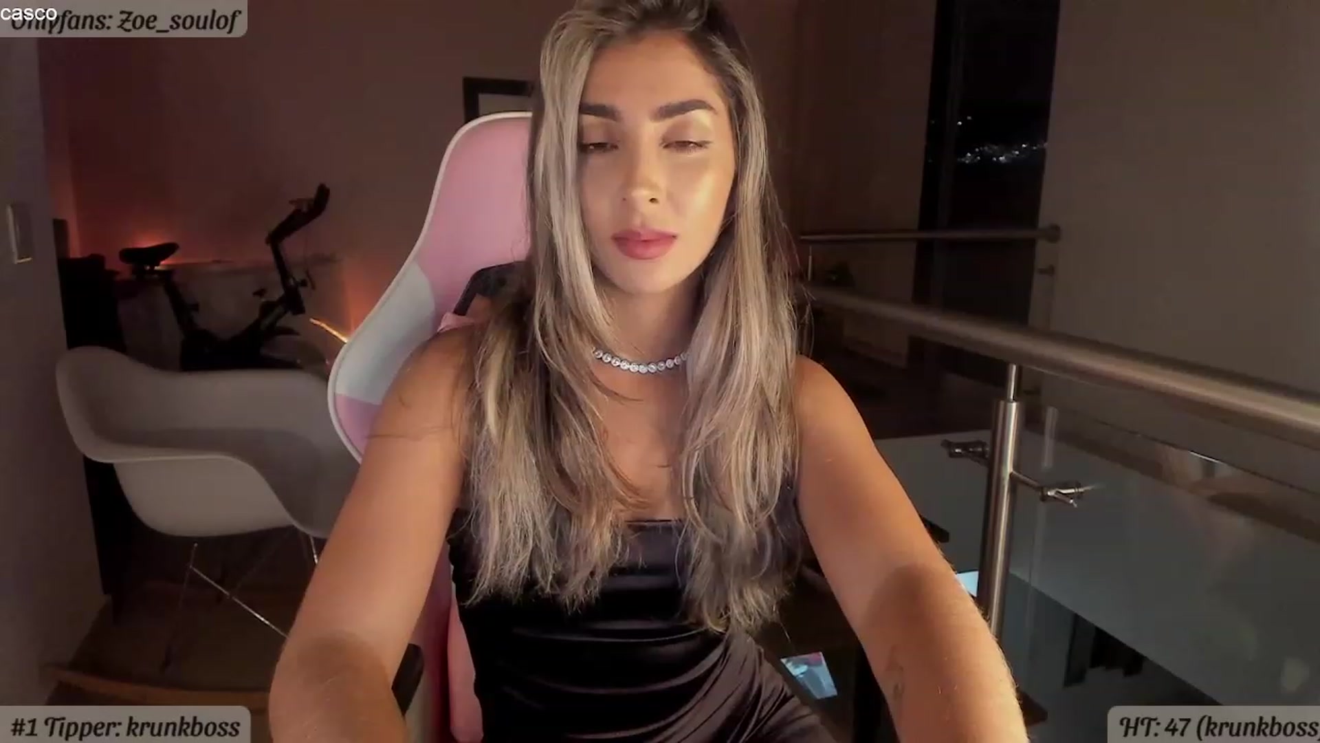 Gallery image thumbnail from MissZoesoul's myfreecams stream on, 01/13/2023, 01:57 image 19 of 20