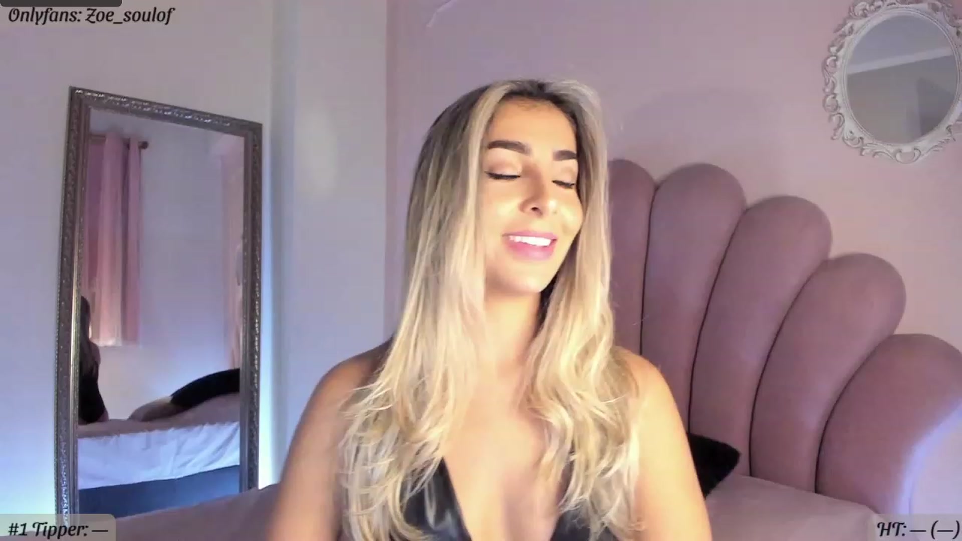 Gallery image thumbnail from MissZoesoul's myfreecams stream on, 02/24/2023, 24:30 image 2 of 20