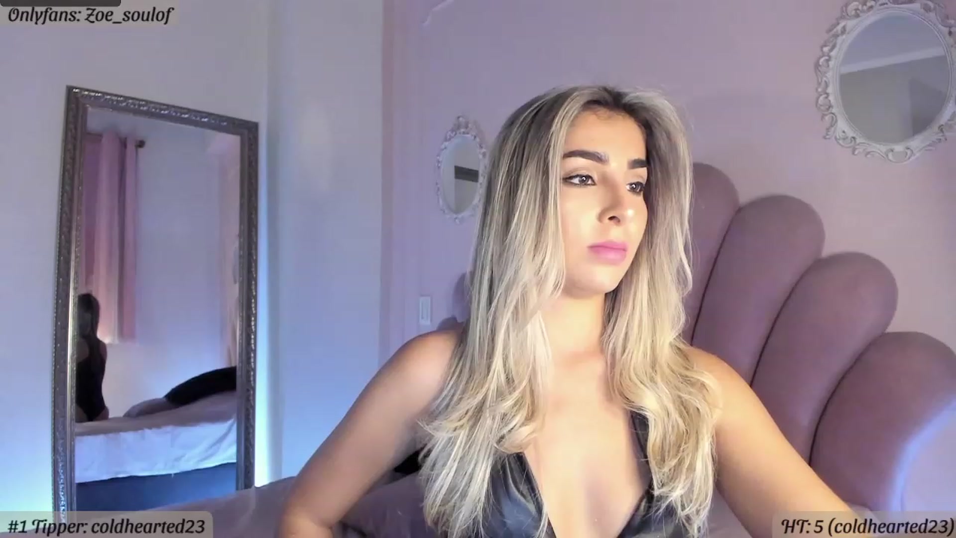 Gallery image thumbnail from MissZoesoul's myfreecams stream on, 02/24/2023, 24:30 image 14 of 20