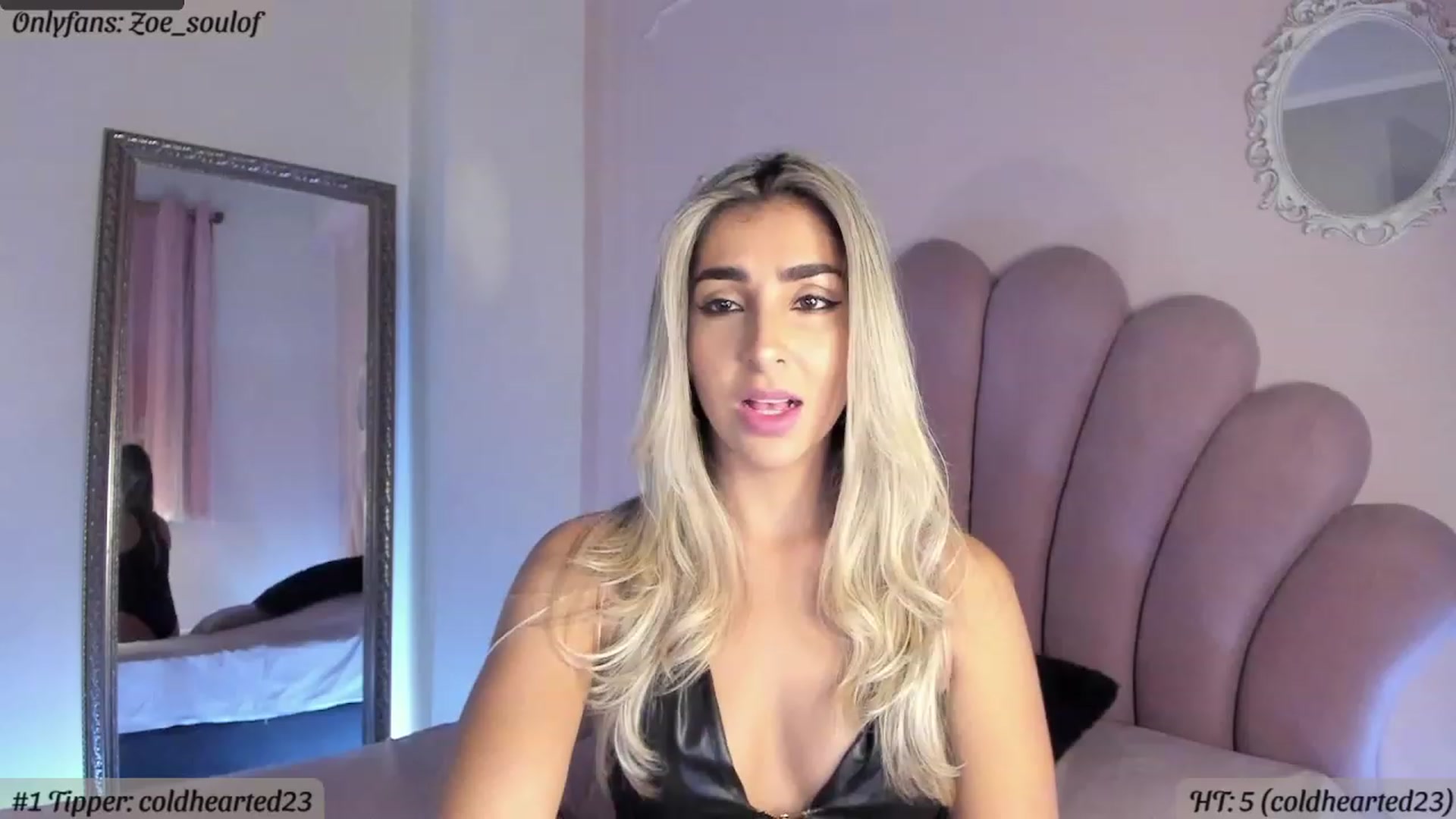 Gallery image thumbnail from MissZoesoul's myfreecams stream on, 02/24/2023, 24:30 image 5 of 20
