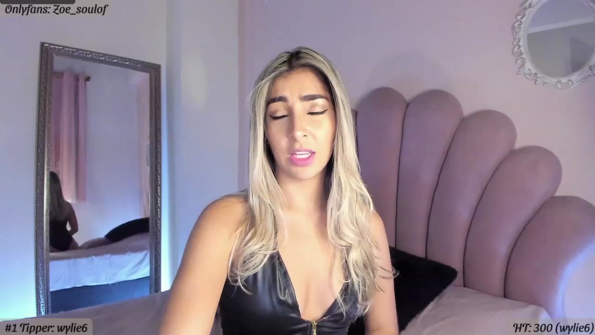Gallery image thumbnail from MissZoesoul's myfreecams stream on, 02/24/2023, 24:40 image 13 of 20