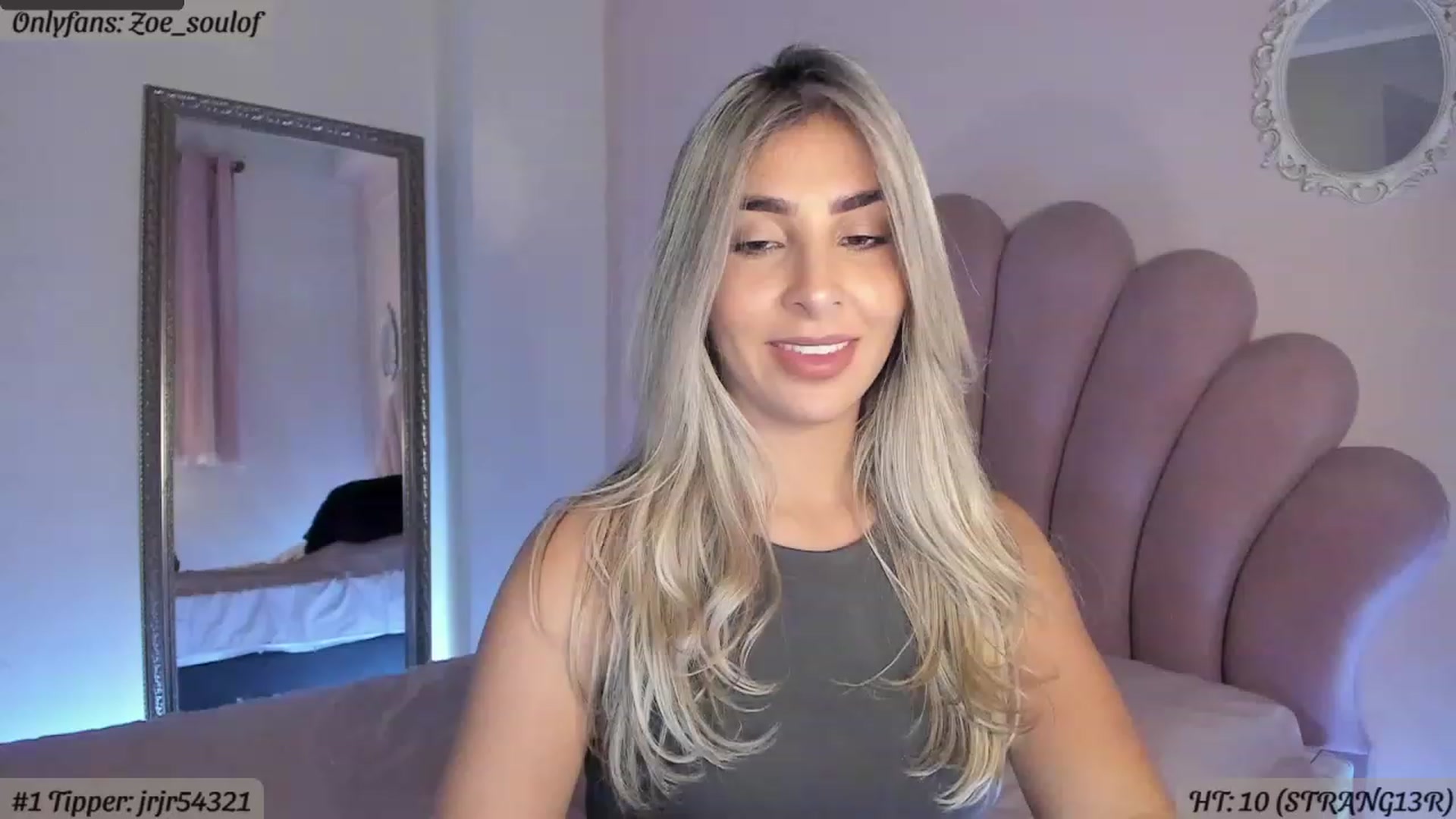 Gallery image thumbnail from MissZoesoul's myfreecams stream on, 02/26/2023, 03:43 image 17 of 20