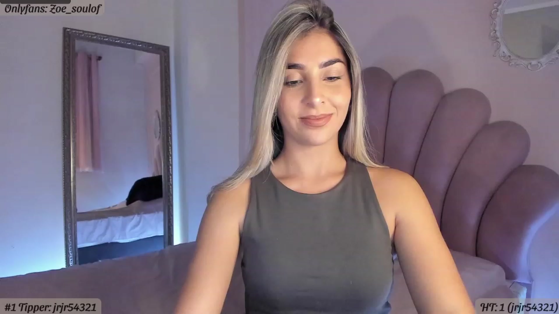 Gallery image thumbnail from MissZoesoul's myfreecams stream on, 02/26/2023, 03:43 image 3 of 20