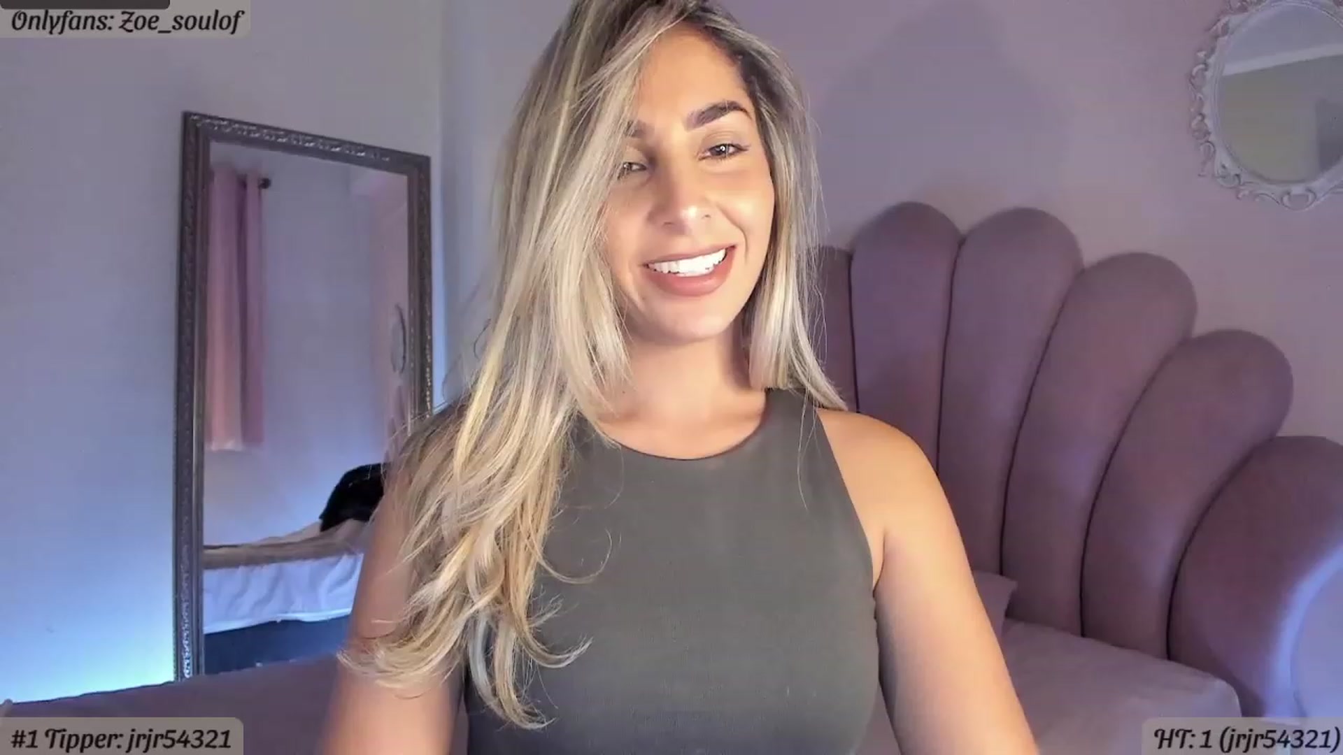 Gallery image thumbnail from MissZoesoul's myfreecams stream on, 02/26/2023, 03:43 image 4 of 20