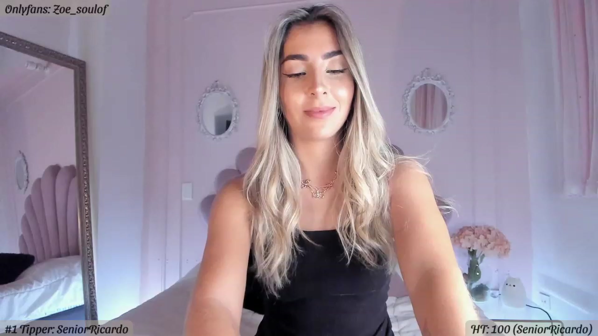 Gallery image thumbnail from MissZoesoul's myfreecams stream on, 03/11/2023, 01:51 image 18 of 20