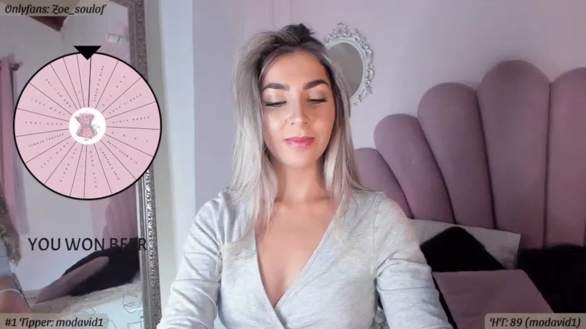 Gallery image thumbnail from MissZoesoul's myfreecams stream on, 04/26/2023, 03:57 image 2 of 20